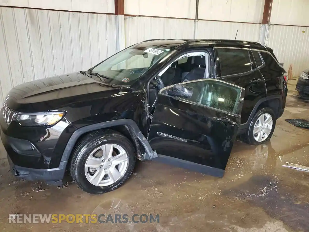 1 Photograph of a damaged car 3C4NJDBB2NT158326 JEEP COMPASS 2022