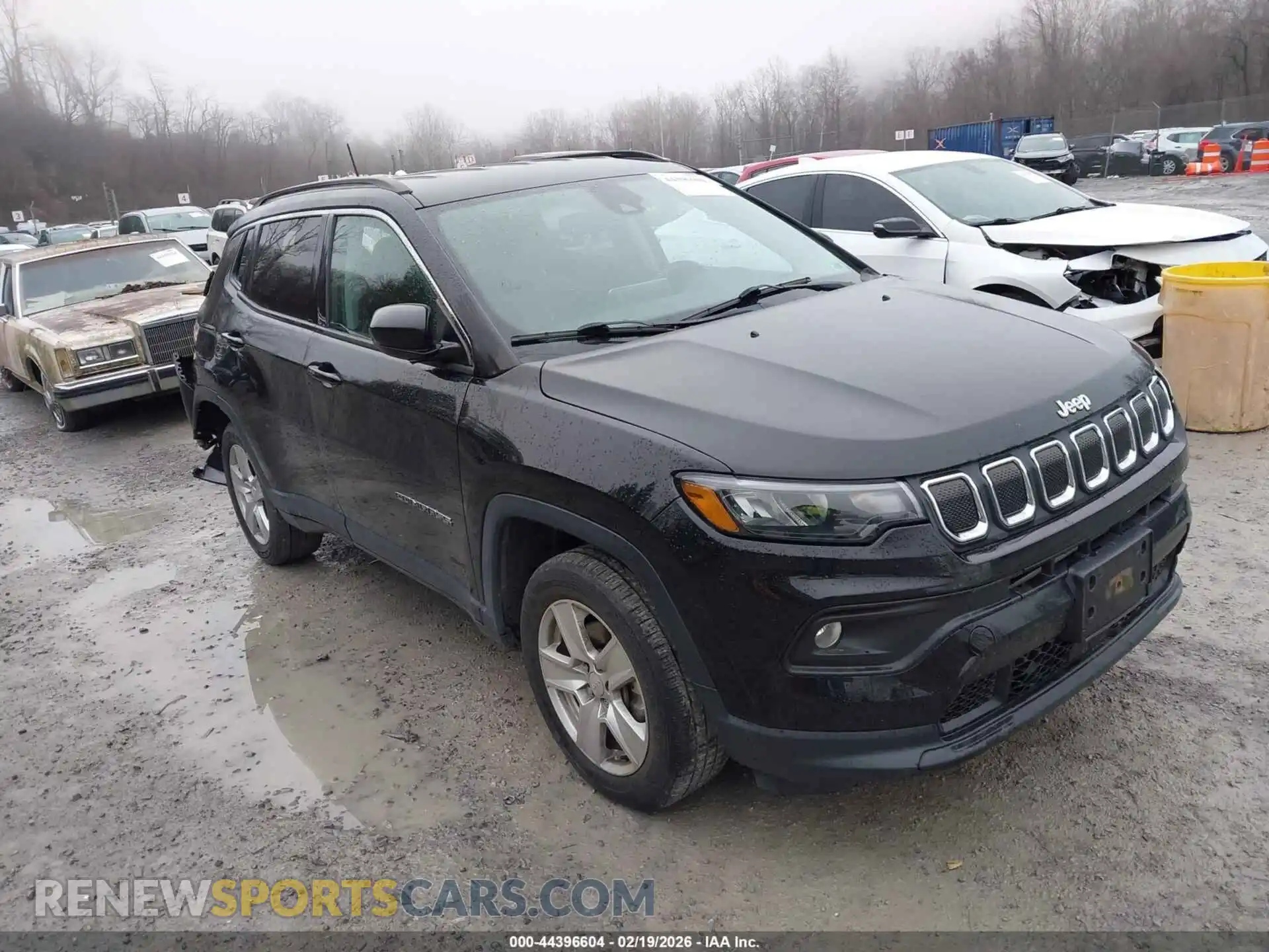1 Photograph of a damaged car 3C4NJDBB2NT174140 JEEP COMPASS 2022
