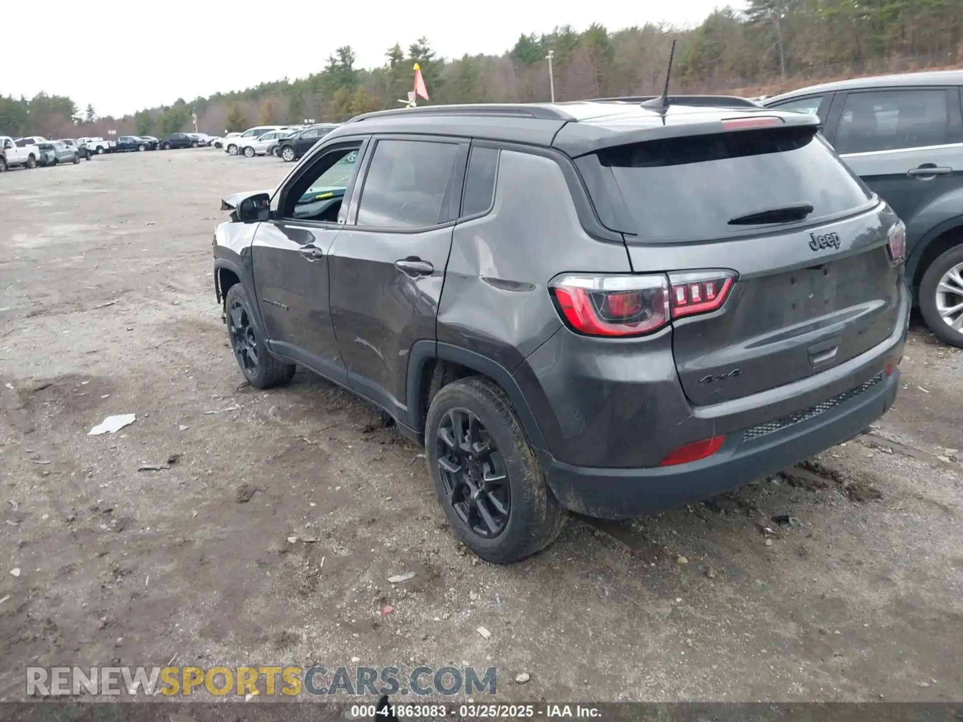 3 Photograph of a damaged car 3C4NJDBB2NT208884 JEEP COMPASS 2022