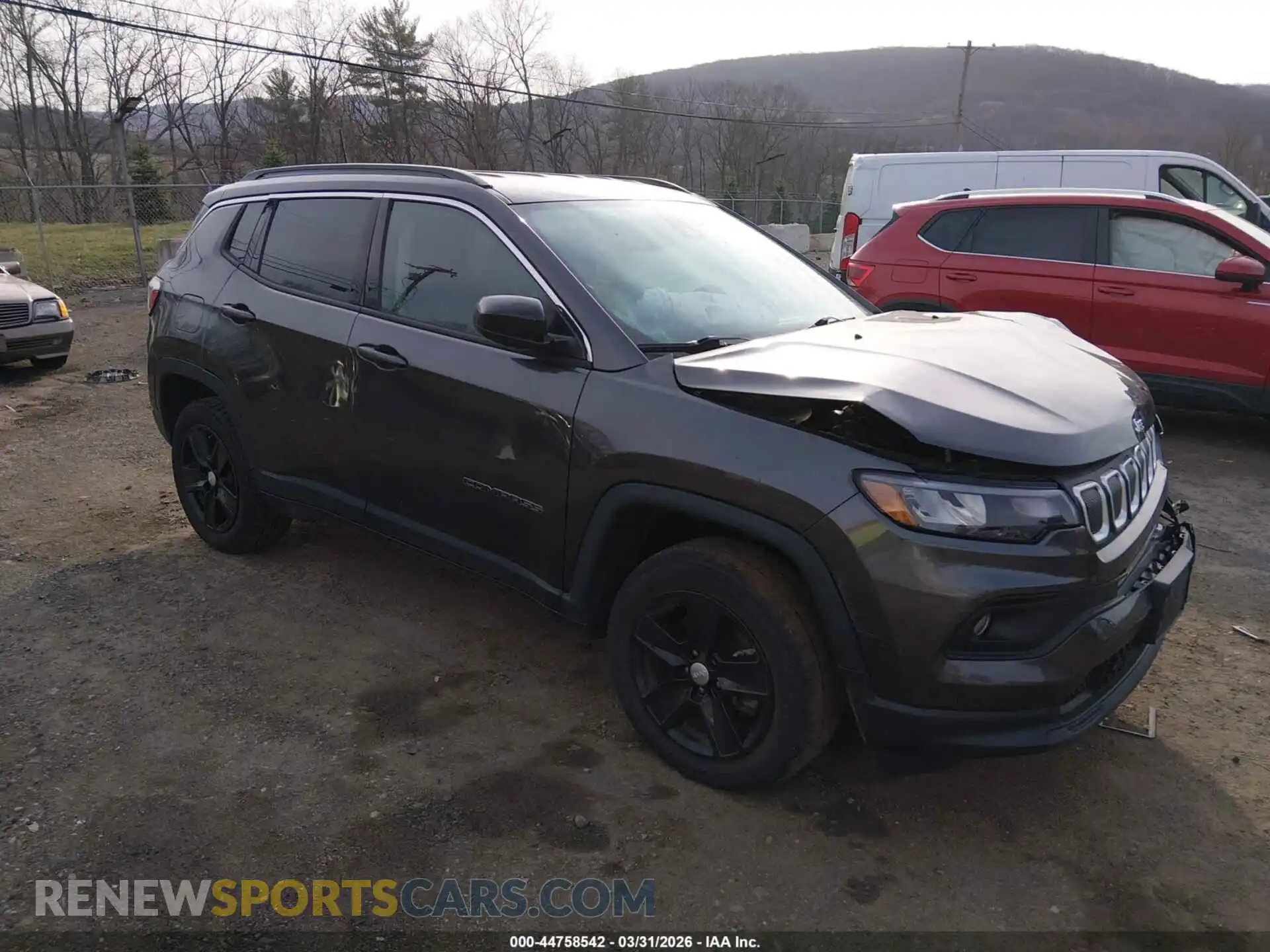 1 Photograph of a damaged car 3C4NJDBB4NT104879 JEEP COMPASS 2022
