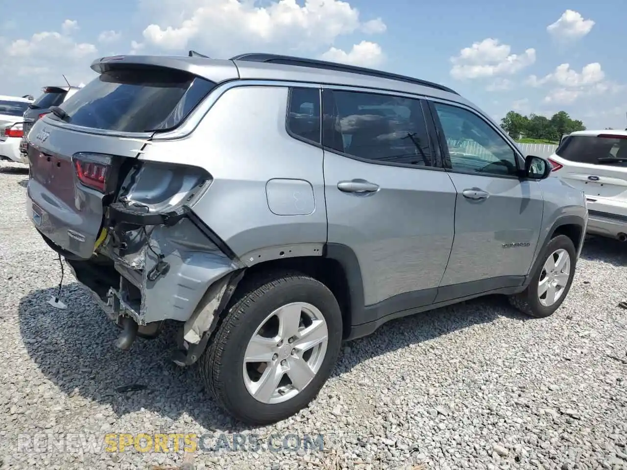 3 Photograph of a damaged car 3C4NJDBB4NT131712 JEEP COMPASS 2022