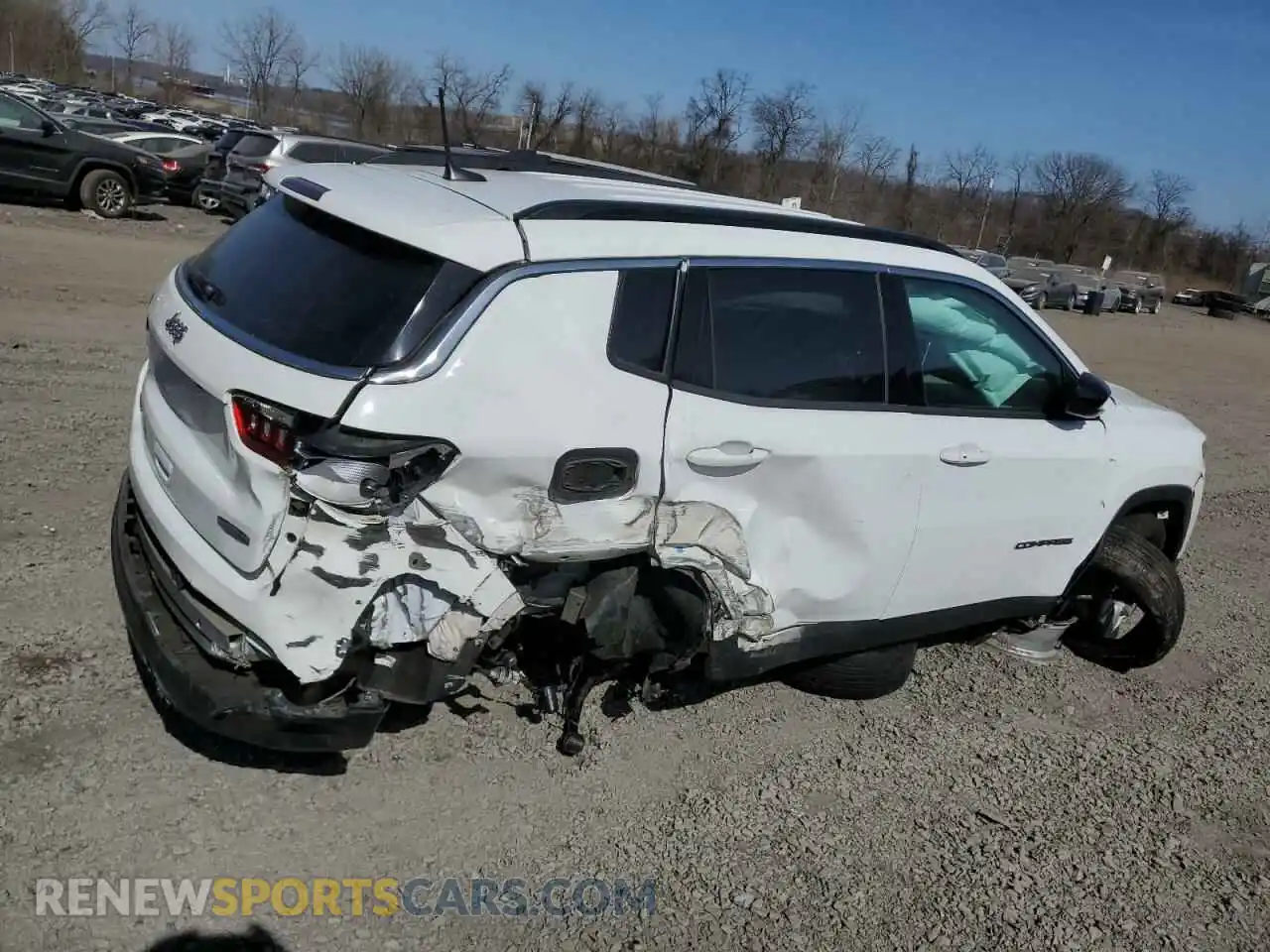 3 Photograph of a damaged car 3C4NJDBB4NT142595 JEEP COMPASS 2022
