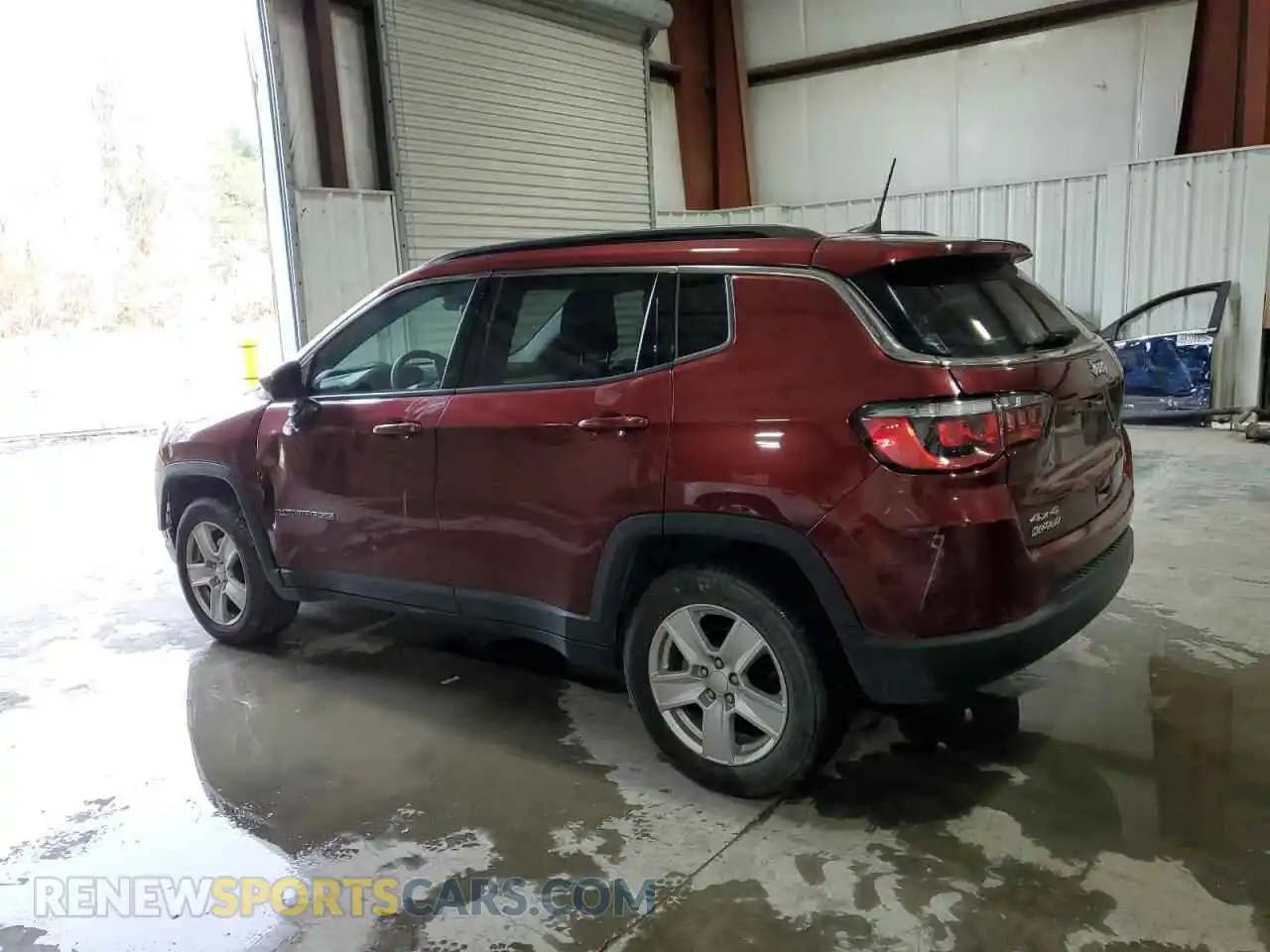 2 Photograph of a damaged car 3C4NJDBB4NT203086 JEEP COMPASS 2022
