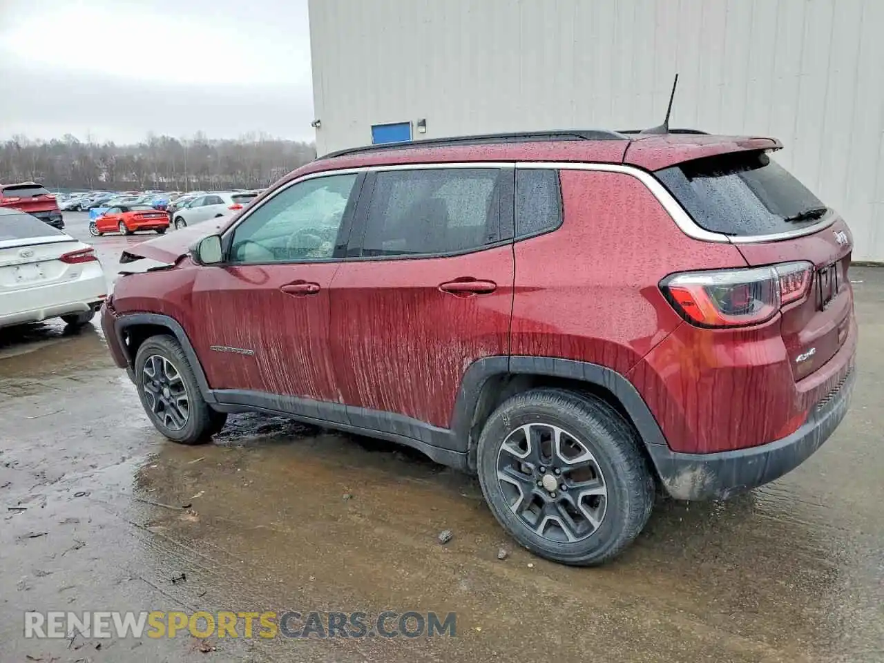 2 Photograph of a damaged car 3C4NJDBB5NT126373 JEEP COMPASS 2022