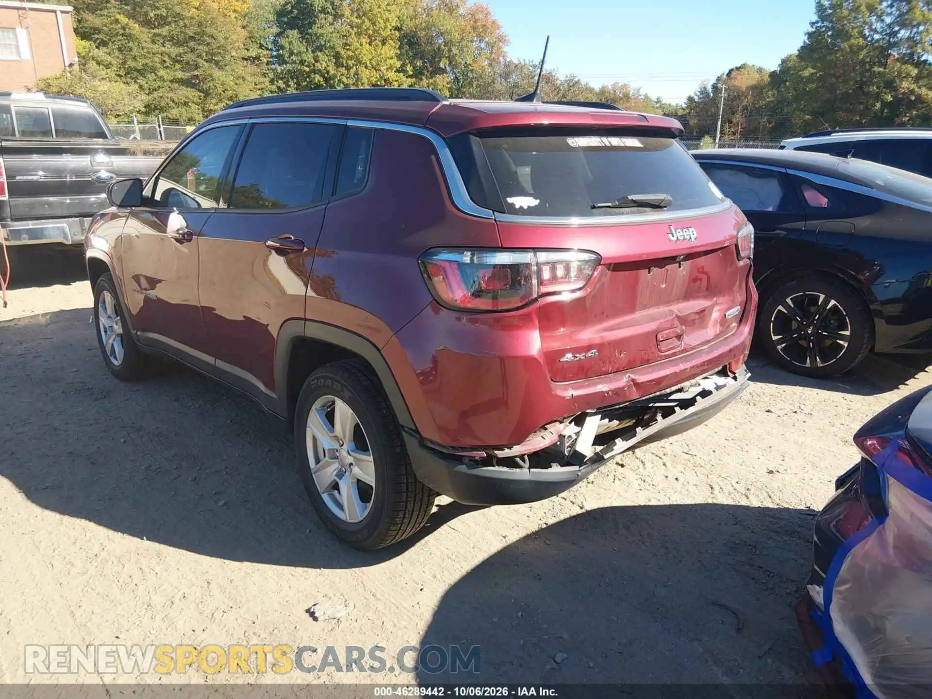 3 Фотография поврежденного автомобиля 3C4NJDBB5NT132674 JEEP COMPASS 2022
