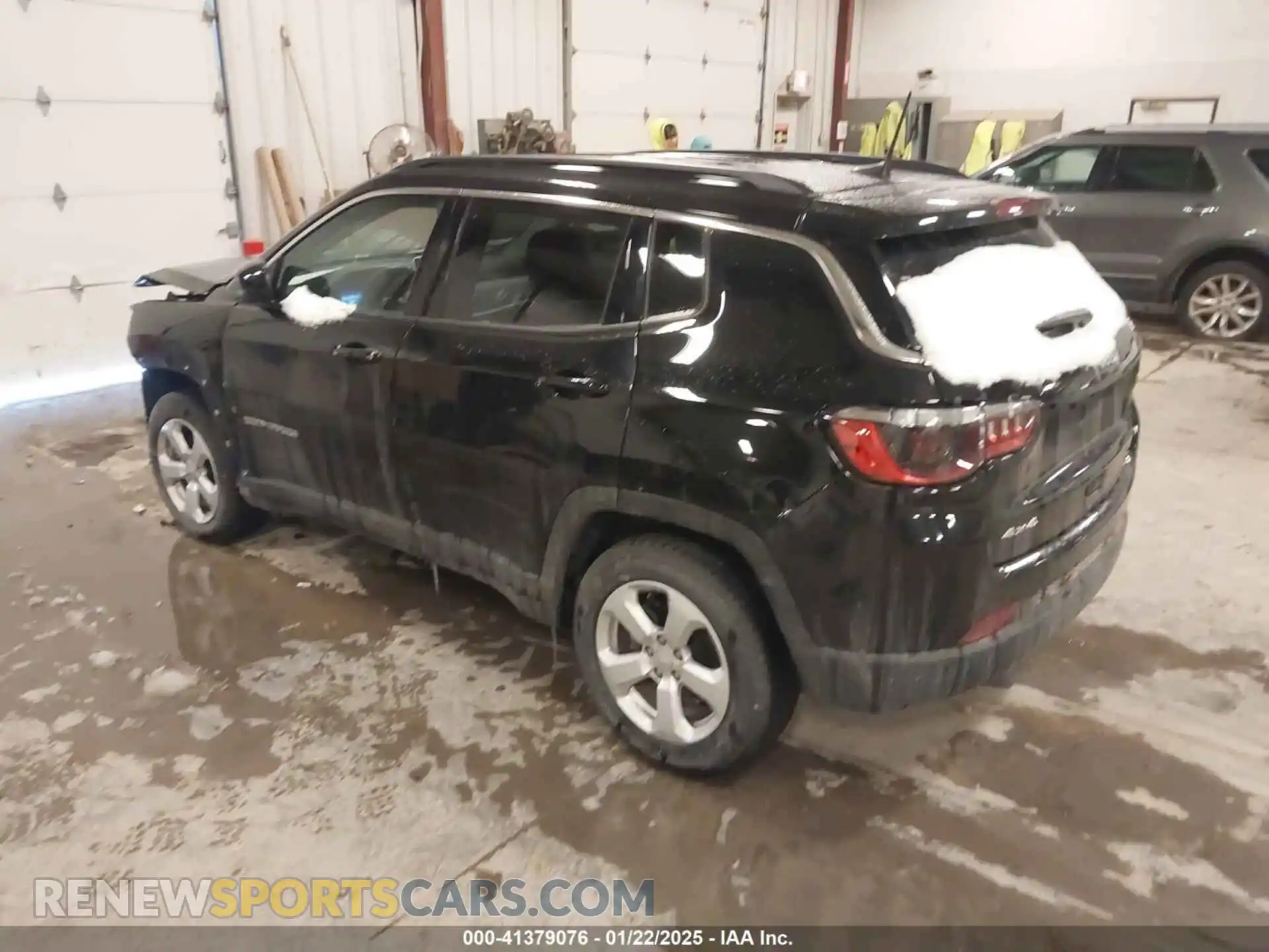 3 fotografías del automóvil dañado 3C4NJDBB5NT134974 JEEP COMPASS 2022