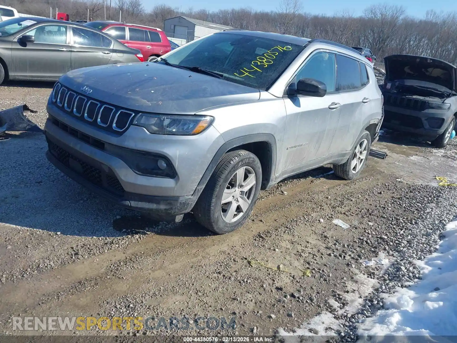 2 Photograph of a damaged car 3C4NJDBB6NT203879 JEEP COMPASS 2022