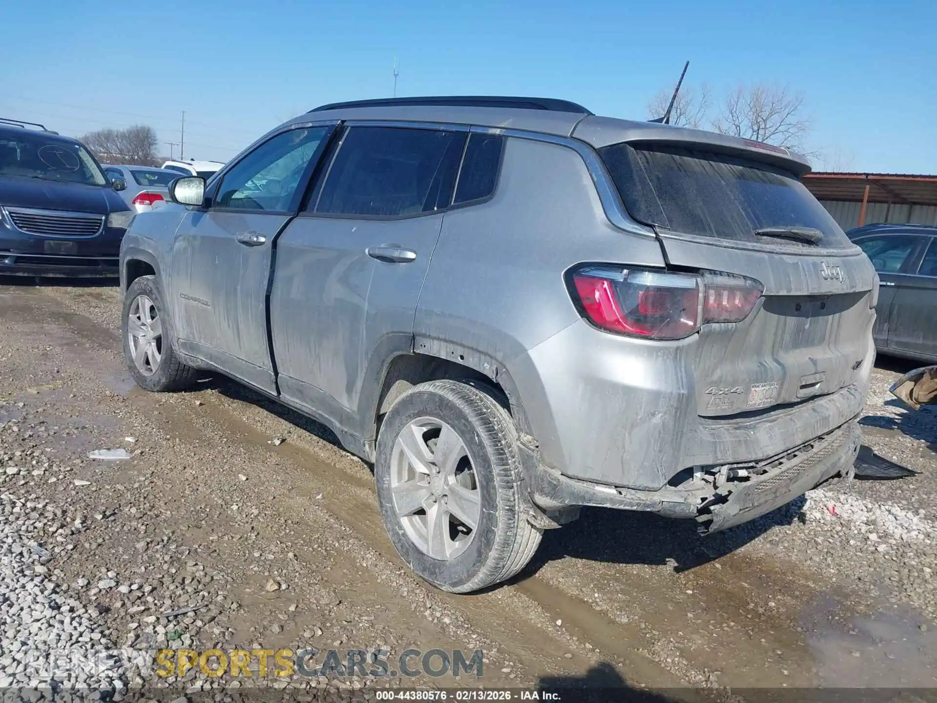 3 Photograph of a damaged car 3C4NJDBB6NT203879 JEEP COMPASS 2022