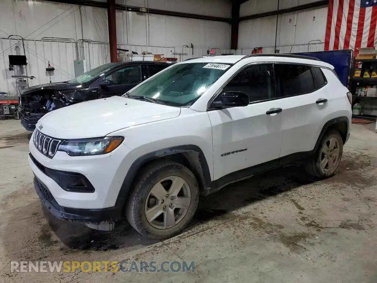 1 Фотография поврежденного автомобиля 3C4NJDBB7NT130831 JEEP COMPASS 2022