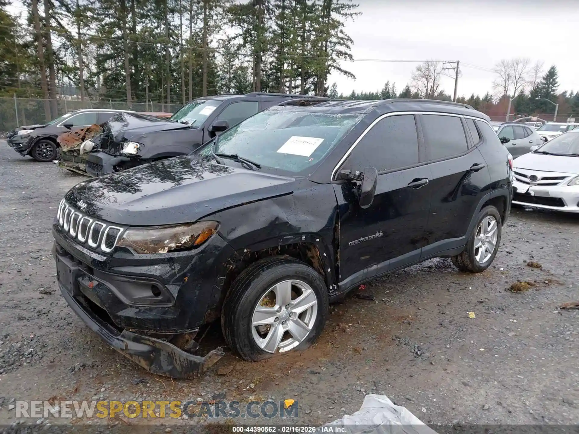 2 Photograph of a damaged car 3C4NJDBB8NT102486 JEEP COMPASS 2022