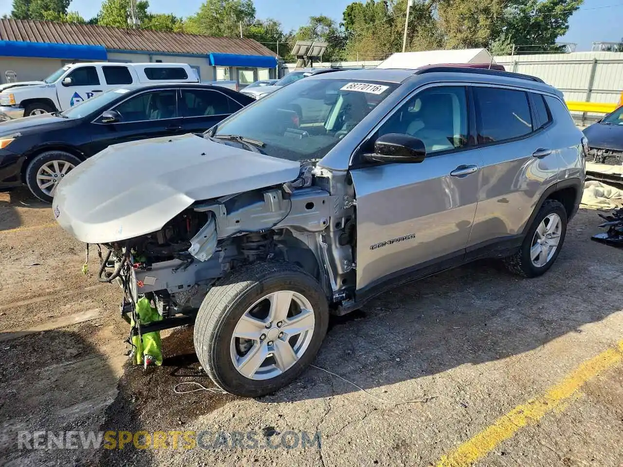1 Photograph of a damaged car 3C4NJDBB8NT134693 JEEP COMPASS 2022