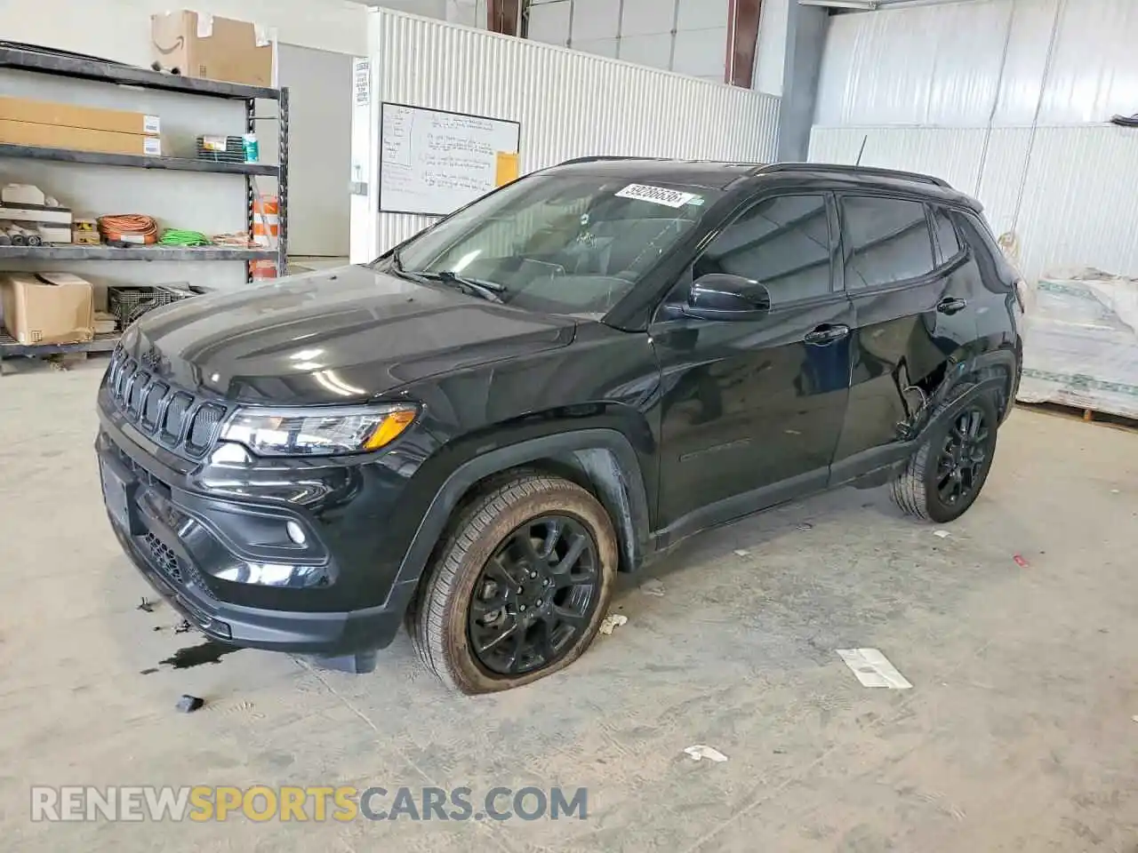 1 Фотография поврежденного автомобиля 3C4NJDBB8NT166978 JEEP COMPASS 2022