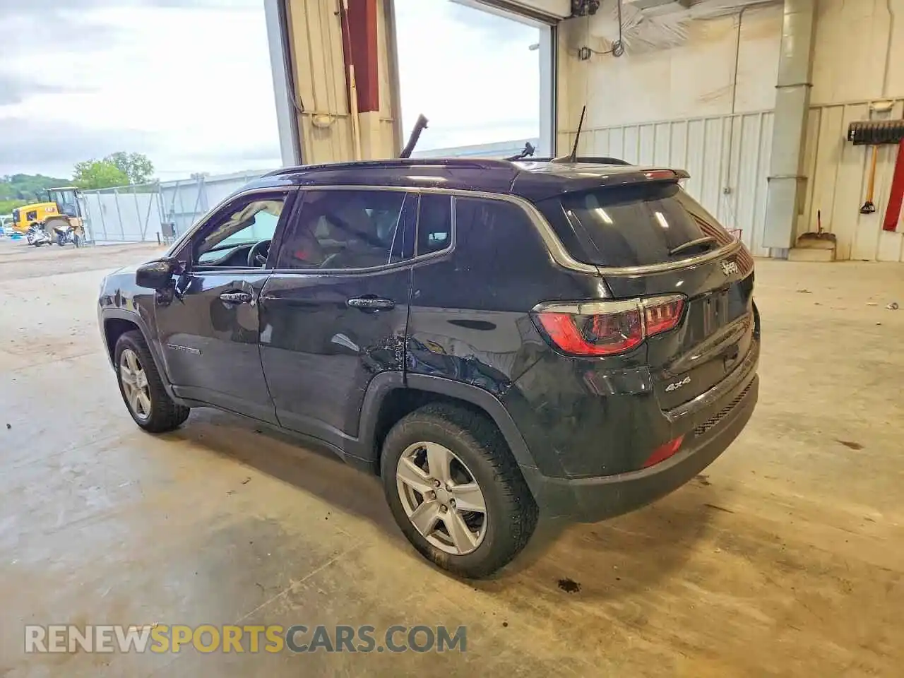 2 Фотография поврежденного автомобиля 3C4NJDBB8NT217413 JEEP COMPASS 2022