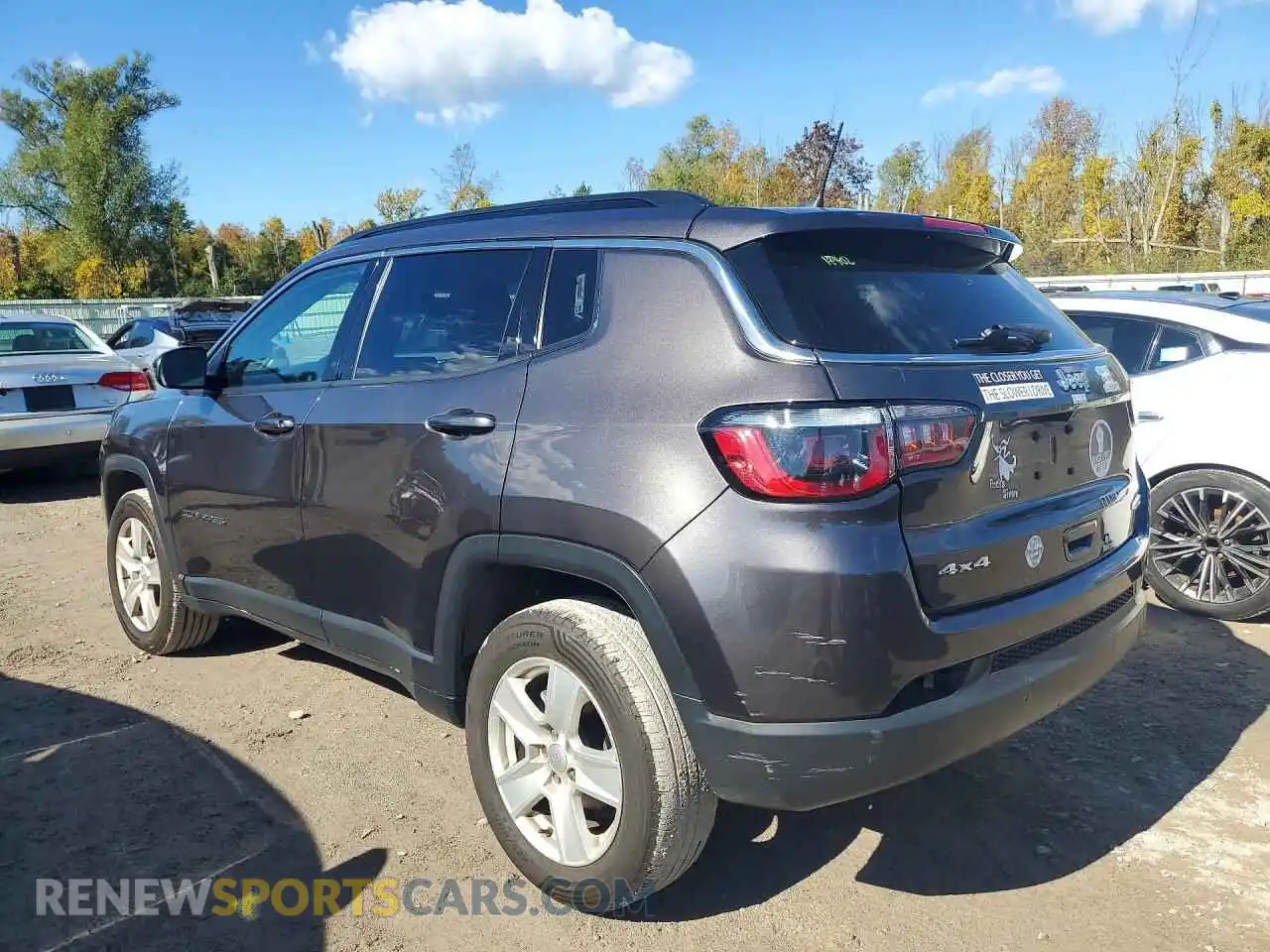 2 fotografías del automóvil dañado 3C4NJDBBXNT124859 JEEP COMPASS 2022