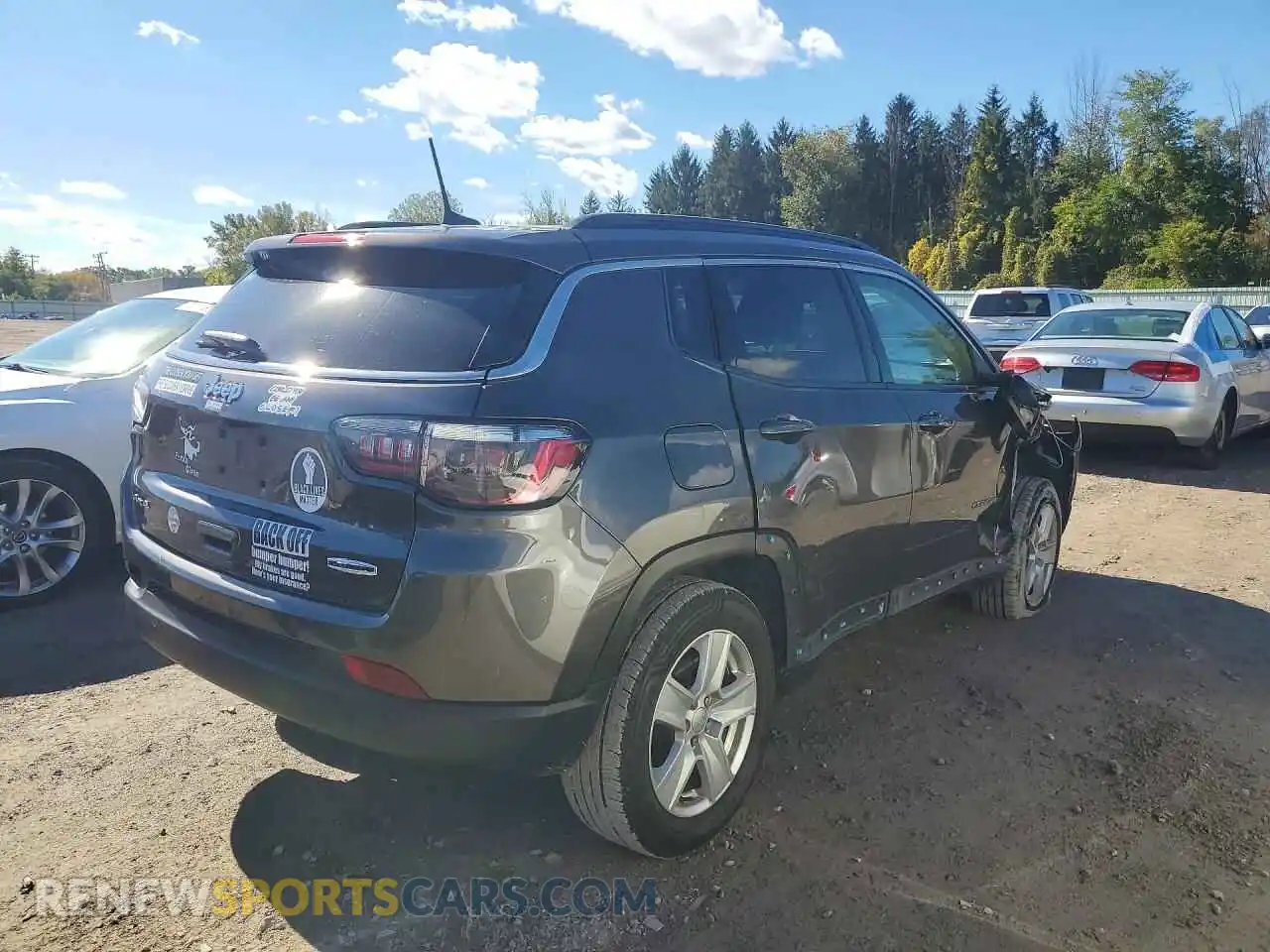 3 fotografías del automóvil dañado 3C4NJDBBXNT124859 JEEP COMPASS 2022