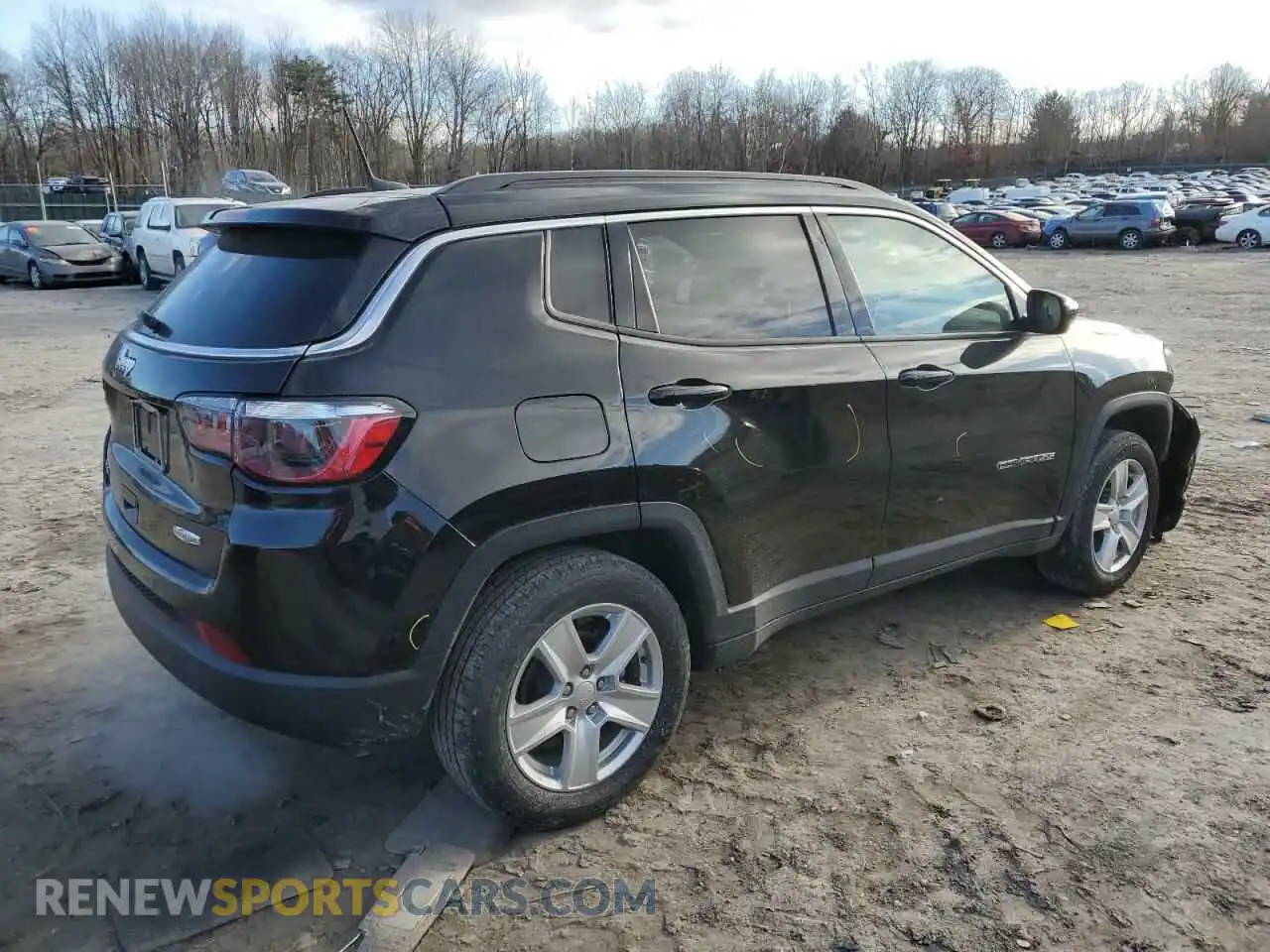 3 Photograph of a damaged car 3C4NJDBBXNT230180 JEEP COMPASS 2022