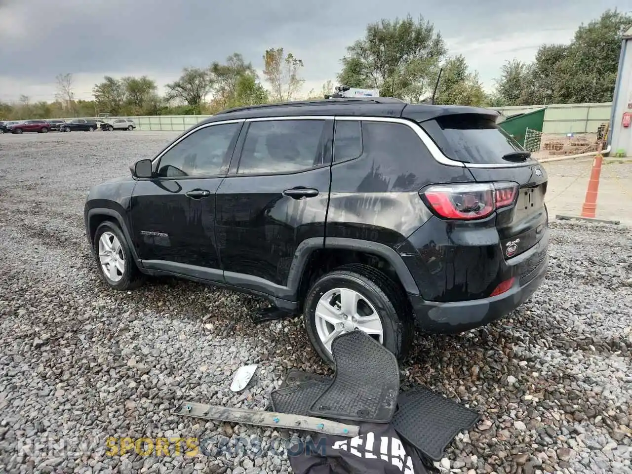 2 Photograph of a damaged car 3C4NJDBBXNT230616 JEEP COMPASS 2022