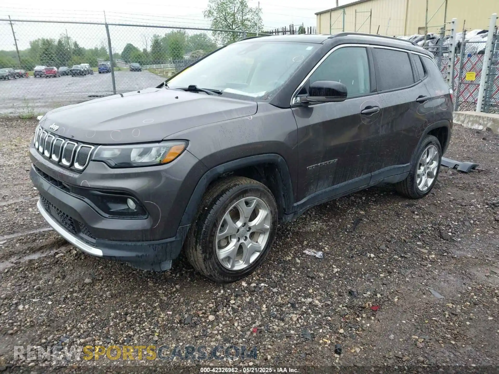 2 Photograph of a damaged car 3C4NJDCB0NT132239 JEEP COMPASS 2022
