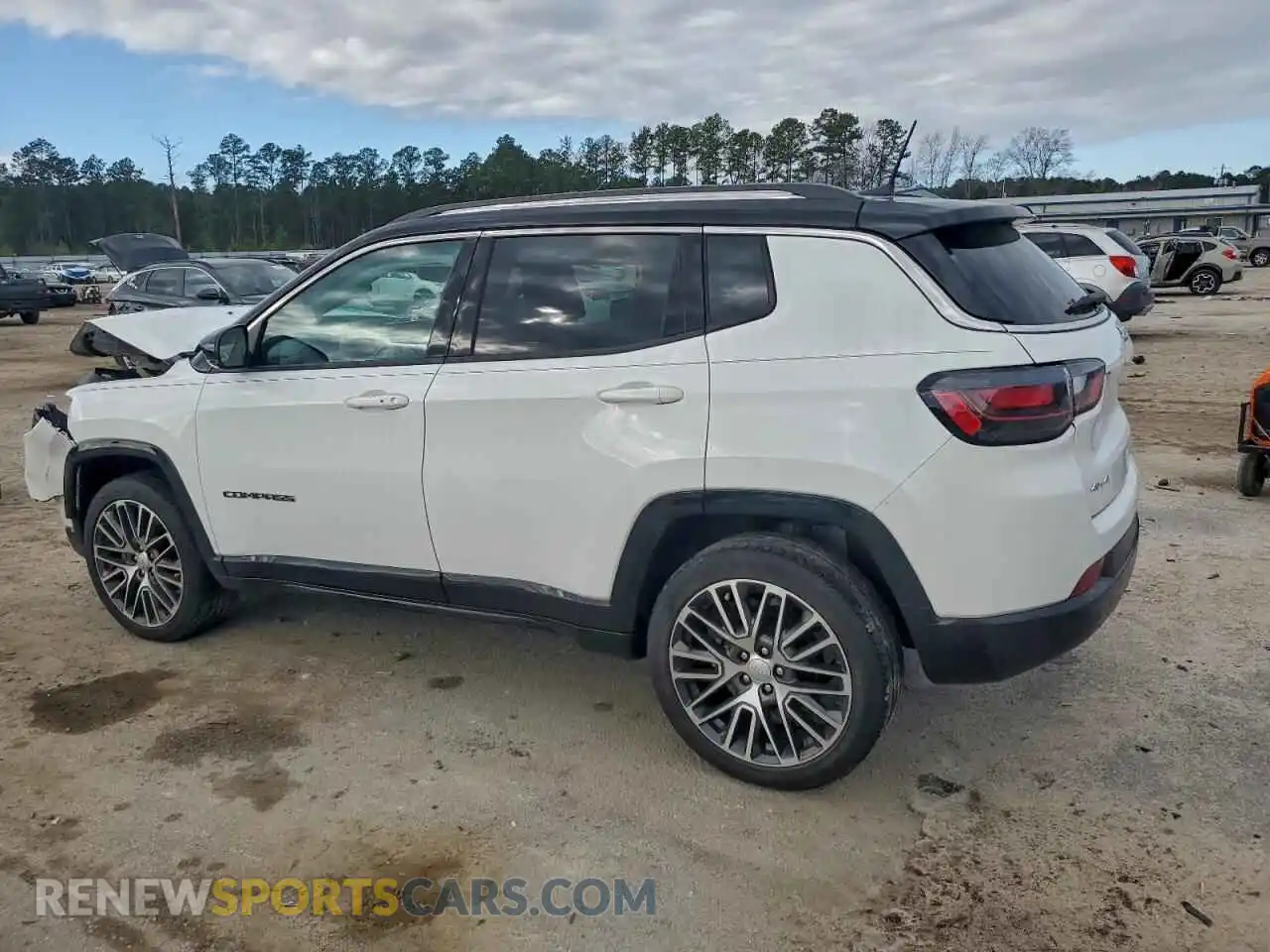 2 Photograph of a damaged car 3C4NJDCB0NT170828 JEEP COMPASS 2022