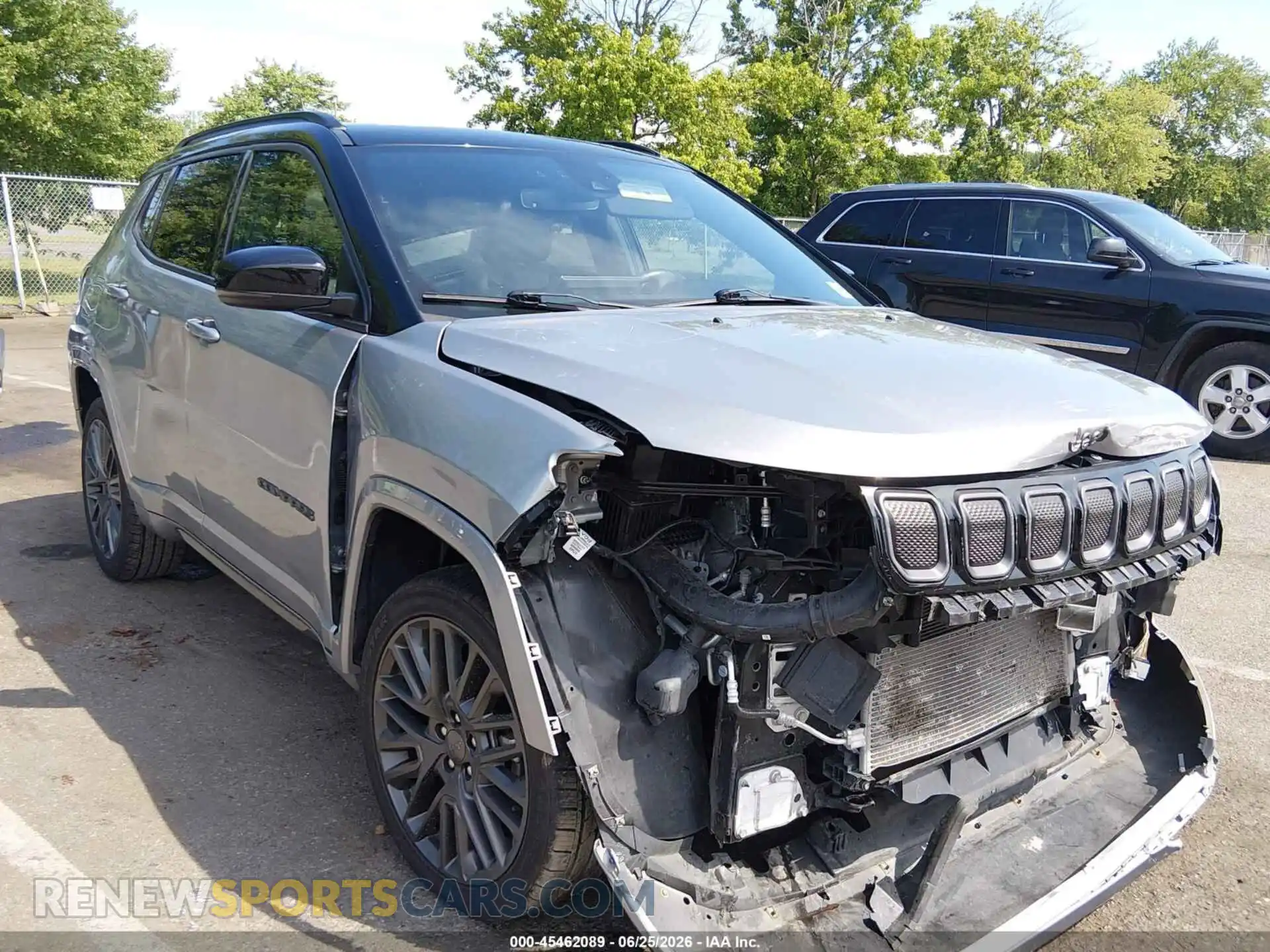 1 Photograph of a damaged car 3C4NJDCB0NT182901 JEEP COMPASS 2022