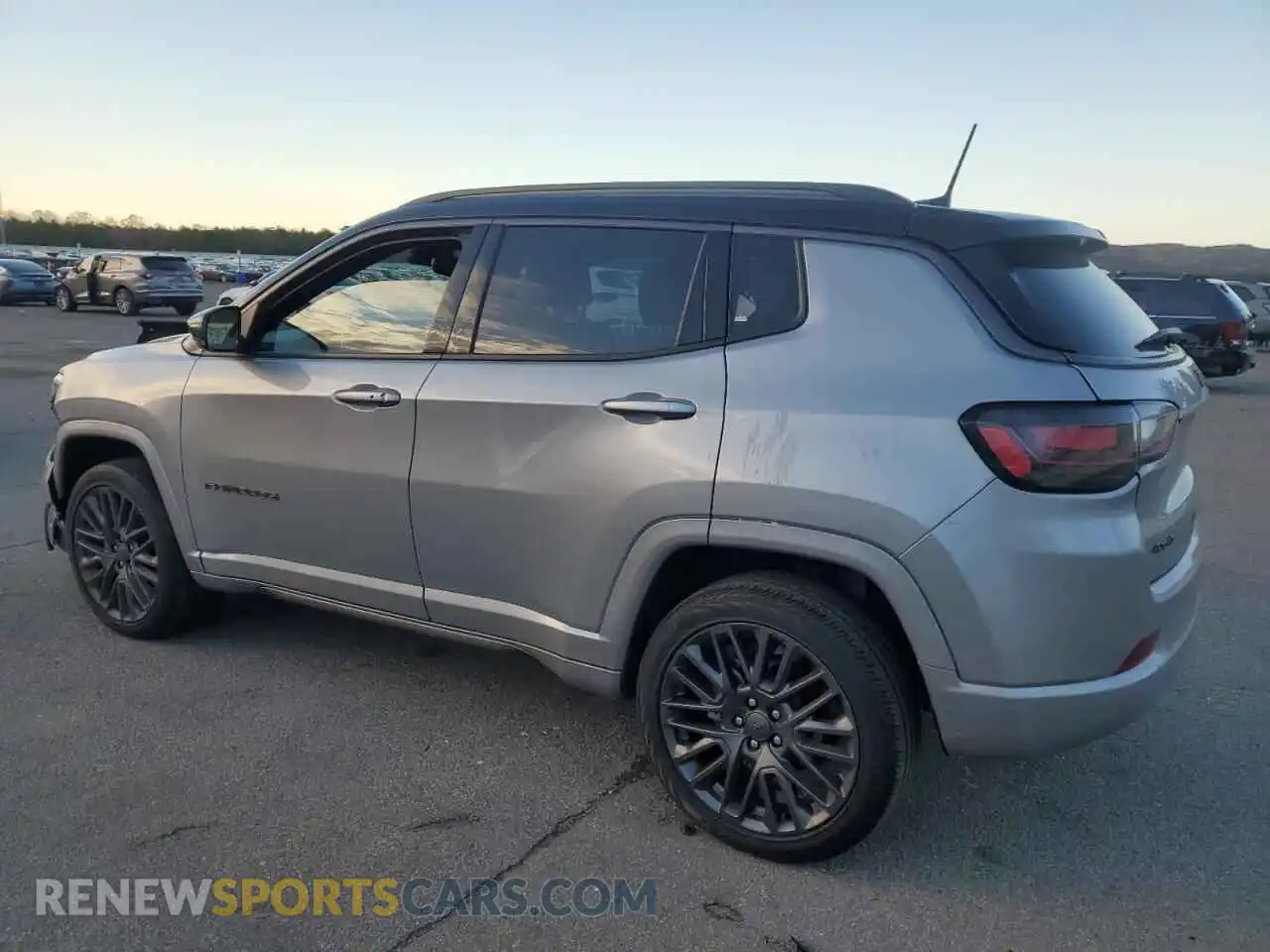 2 Photograph of a damaged car 3C4NJDCB1NT178971 JEEP COMPASS 2022