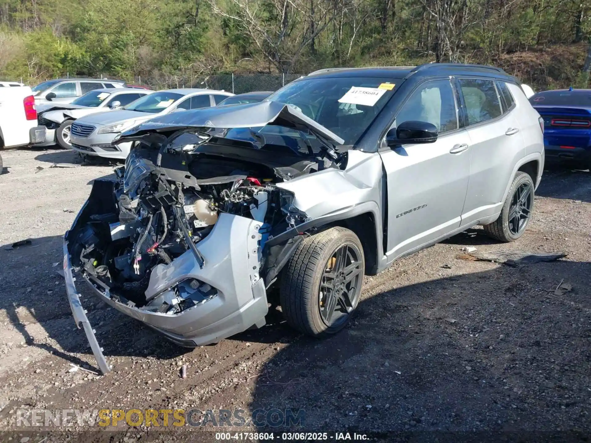 2 Photograph of a damaged car 3C4NJDCB1NT207305 JEEP COMPASS 2022