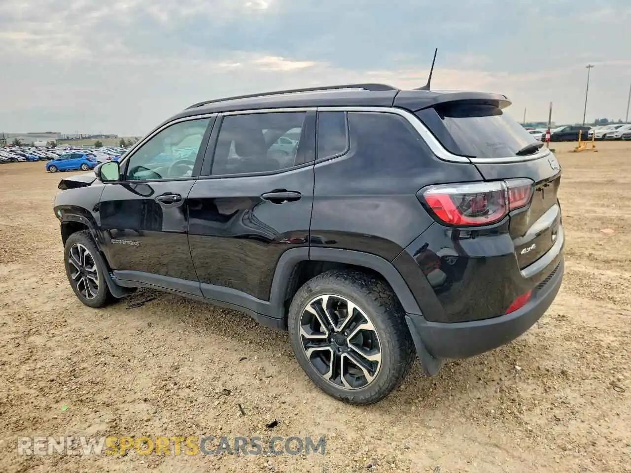 2 fotografías del automóvil dañado 3C4NJDCB1NT220653 JEEP COMPASS 2022