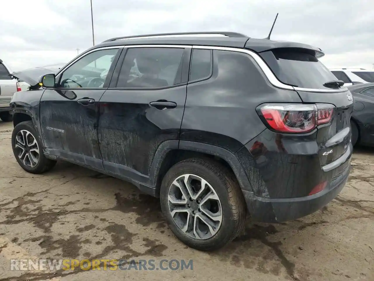 2 Photograph of a damaged car 3C4NJDCB2NT174427 JEEP COMPASS 2022