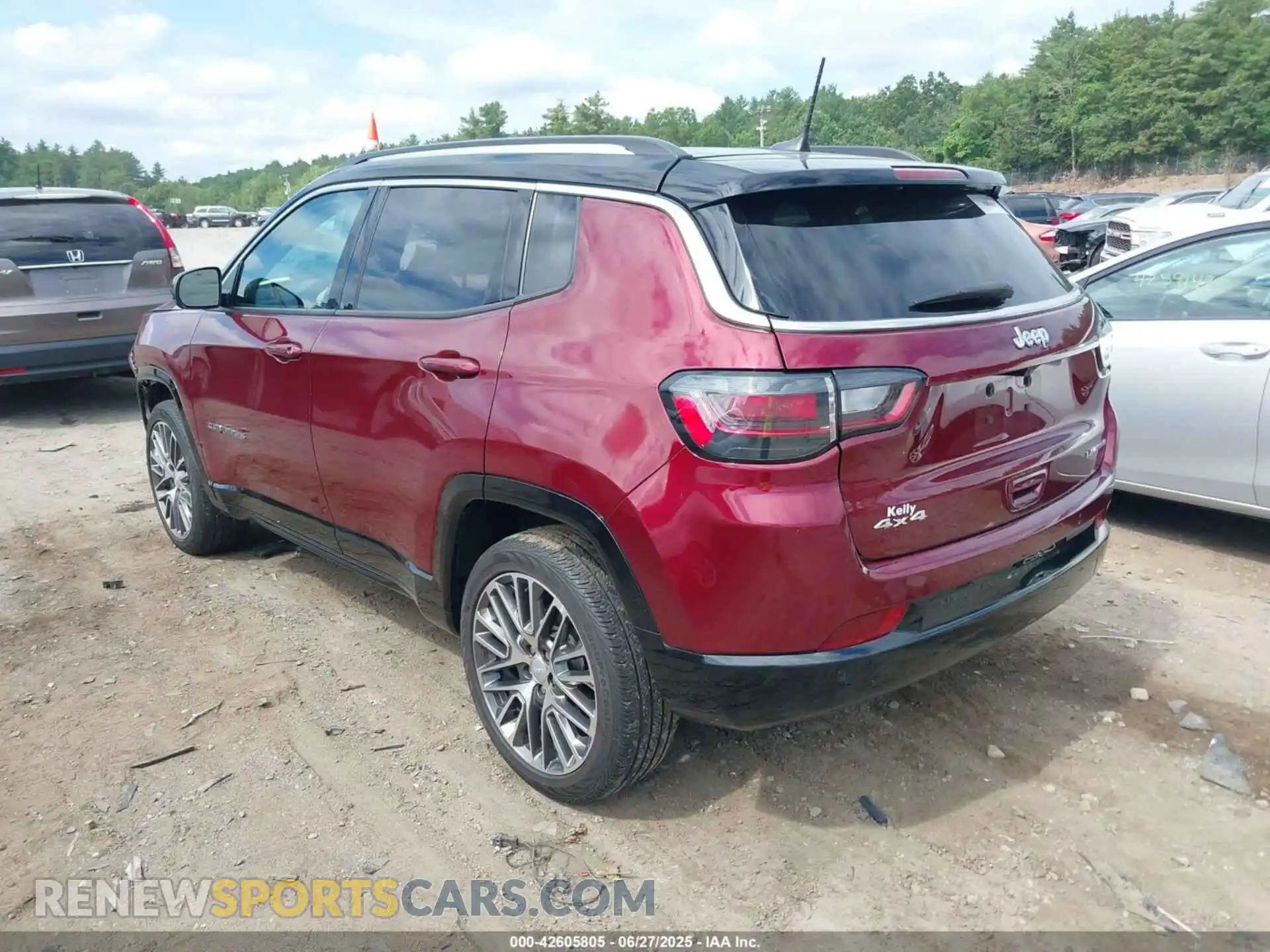 3 Photograph of a damaged car 3C4NJDCB3NT107464 JEEP COMPASS 2022