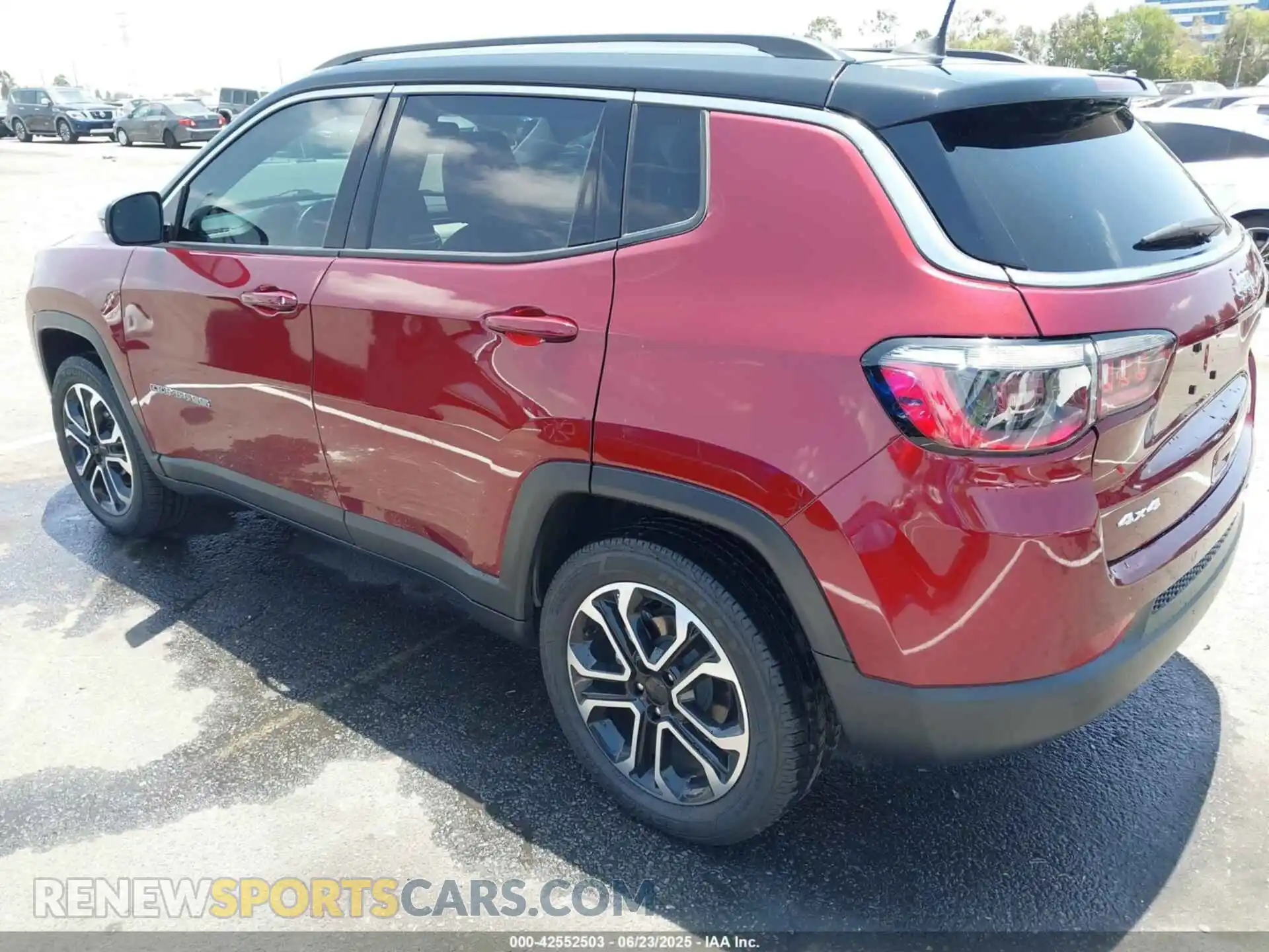 3 Photograph of a damaged car 3C4NJDCB3NT111272 JEEP COMPASS 2022