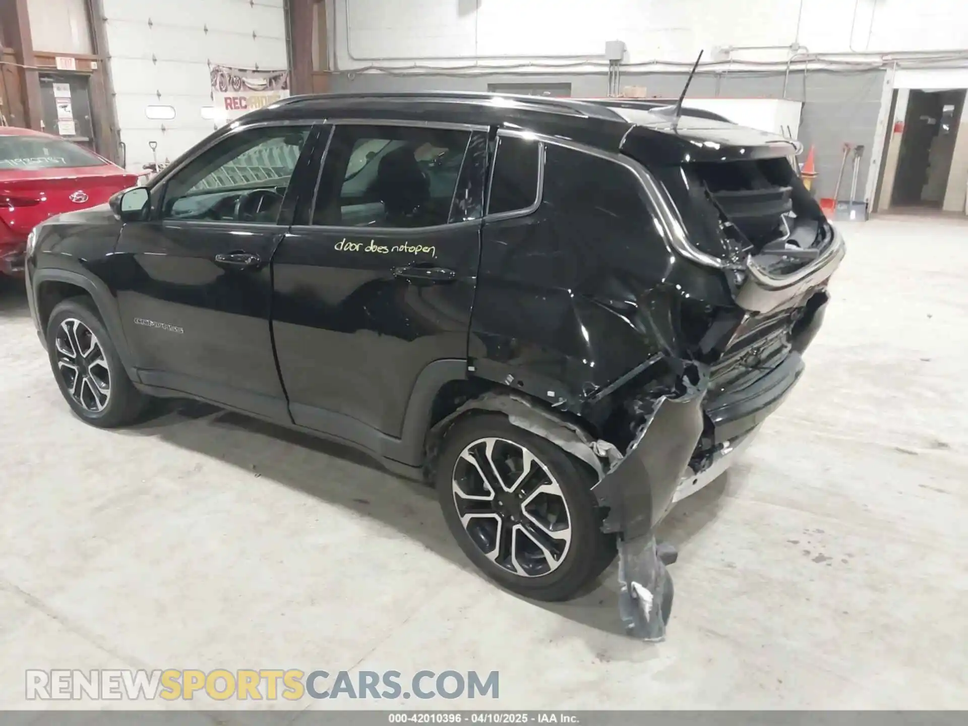 3 Photograph of a damaged car 3C4NJDCB3NT161251 JEEP COMPASS 2022
