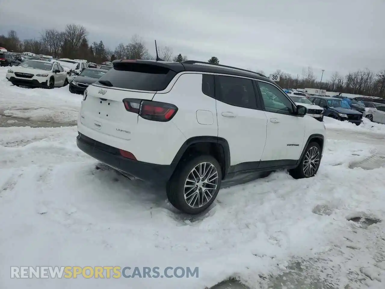 3 Photograph of a damaged car 3C4NJDCB3NT180981 JEEP COMPASS 2022