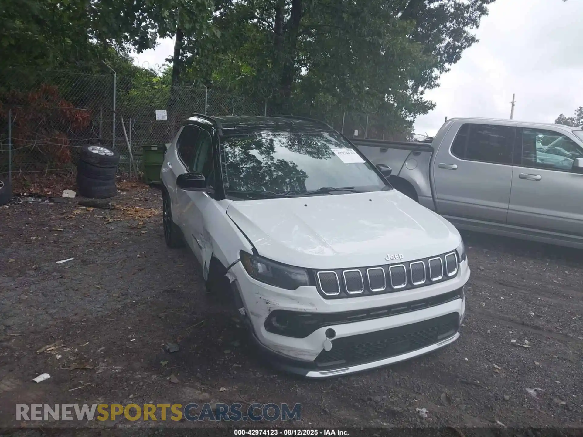 1 Photograph of a damaged car 3C4NJDCB4NT146533 JEEP COMPASS 2022