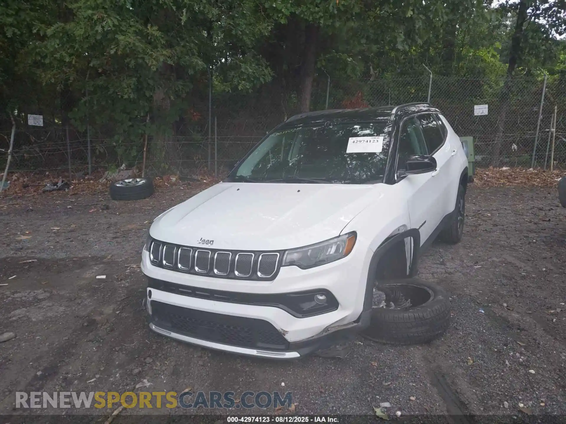 2 Photograph of a damaged car 3C4NJDCB4NT146533 JEEP COMPASS 2022