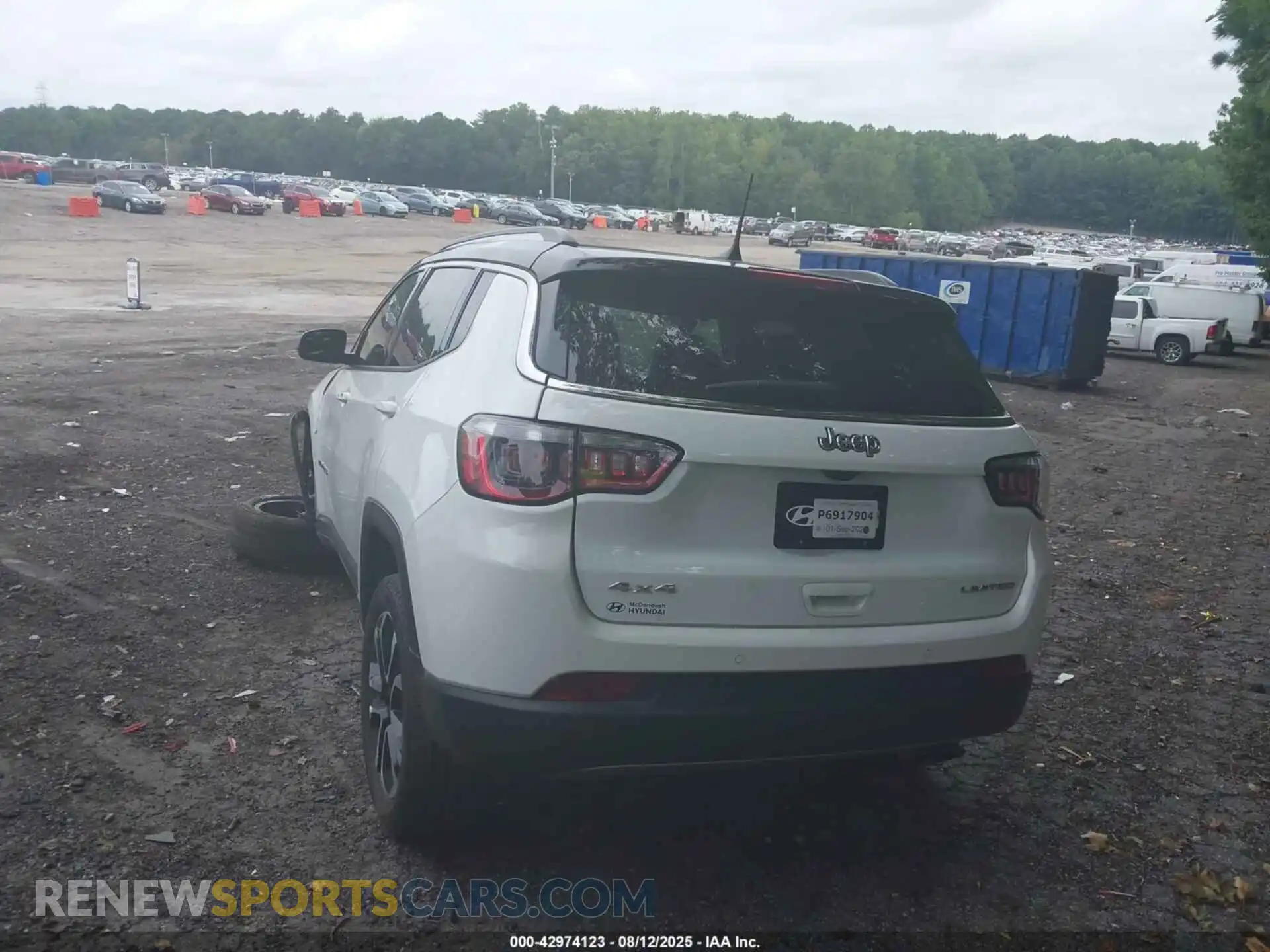 3 Photograph of a damaged car 3C4NJDCB4NT146533 JEEP COMPASS 2022