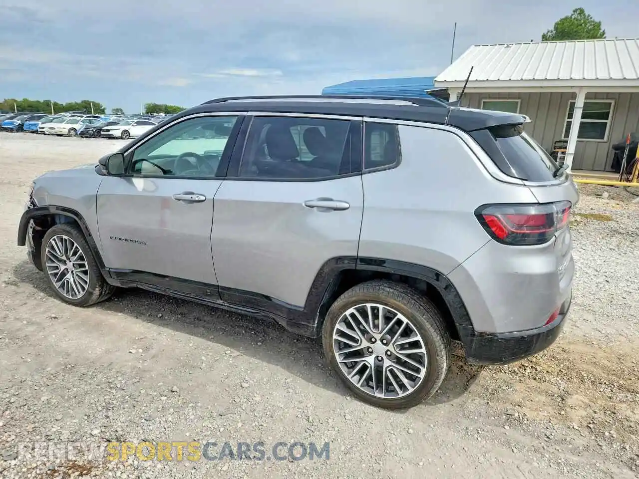 2 Photograph of a damaged car 3C4NJDCB4NT154664 JEEP COMPASS 2022