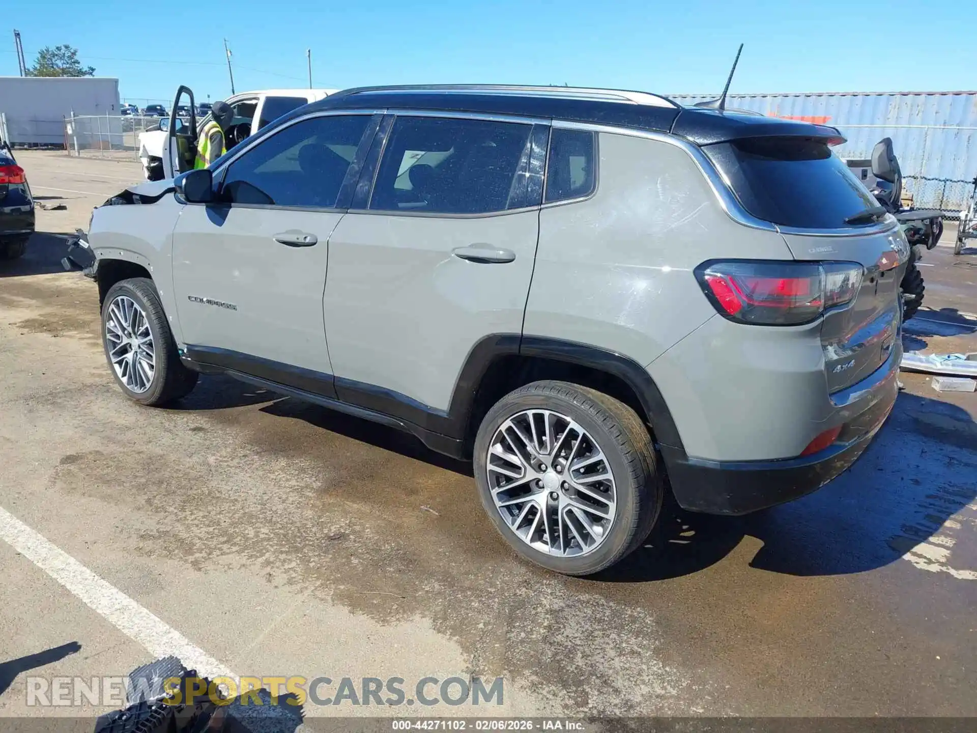 3 Фотография поврежденного автомобиля 3C4NJDCB4NT154678 JEEP COMPASS 2022