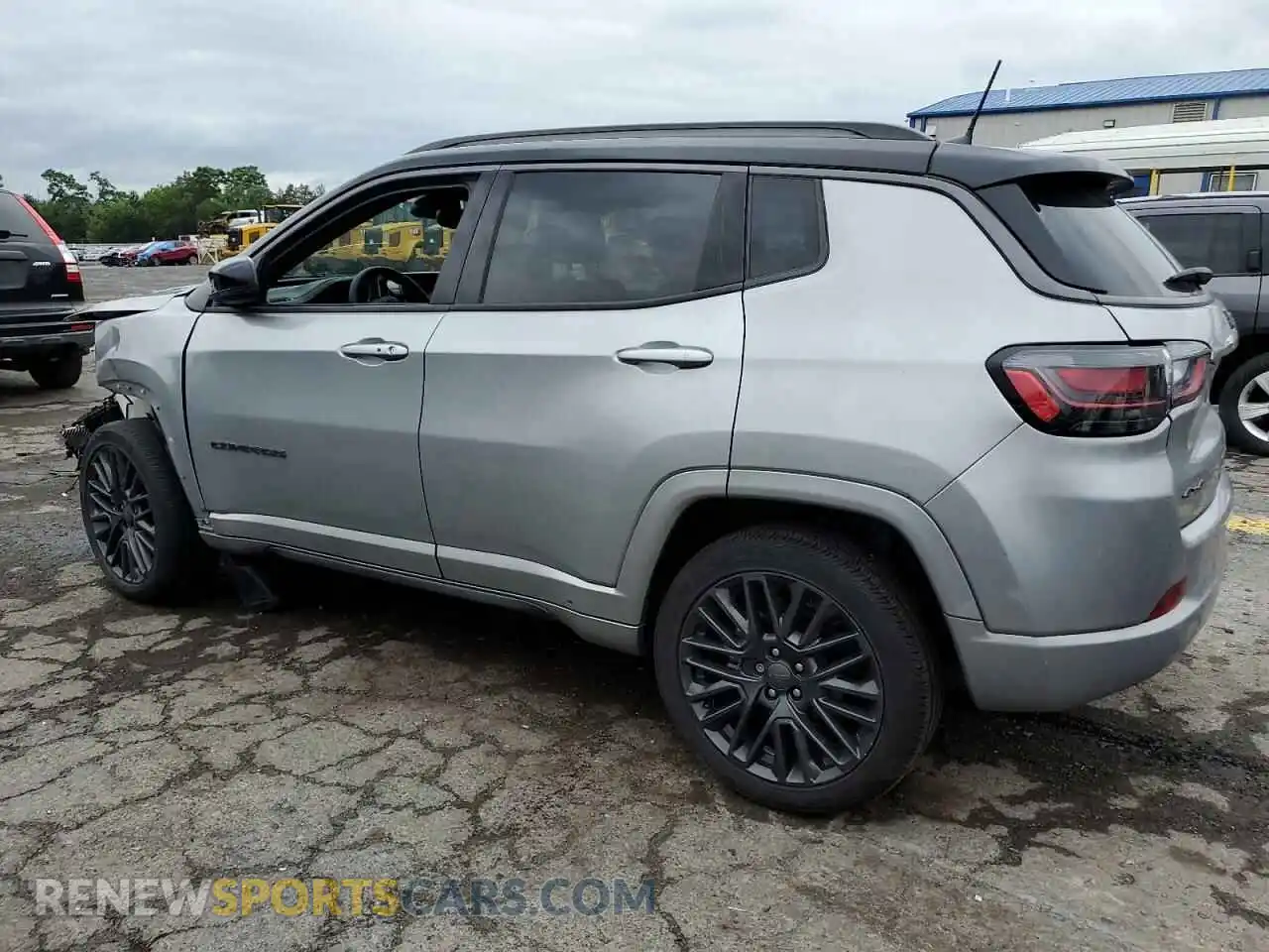 2 fotografías del automóvil dañado 3C4NJDCB4NT157483 JEEP COMPASS 2022