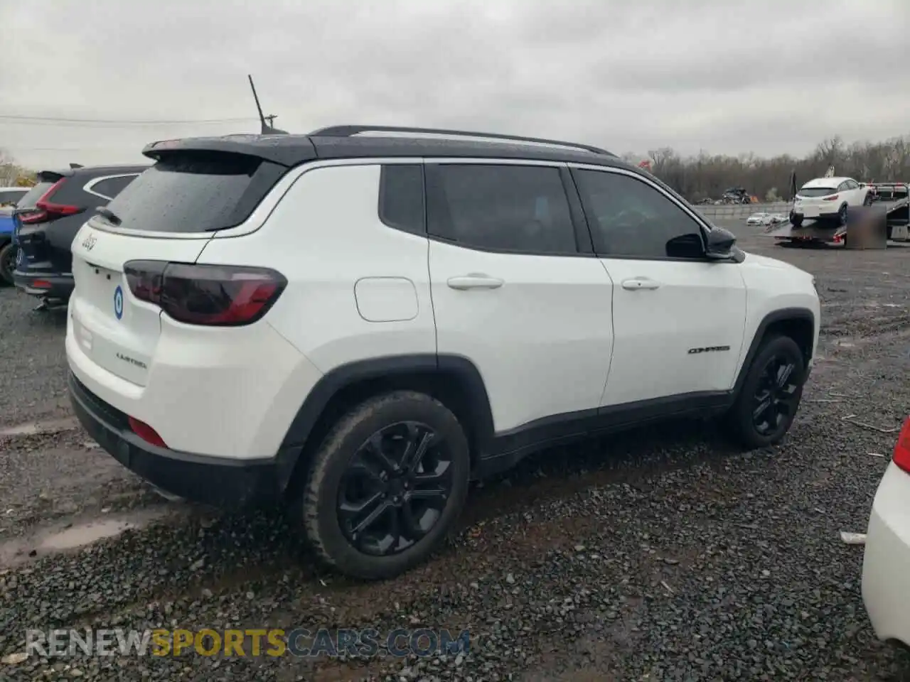 3 Photograph of a damaged car 3C4NJDCB4NT173148 JEEP COMPASS 2022