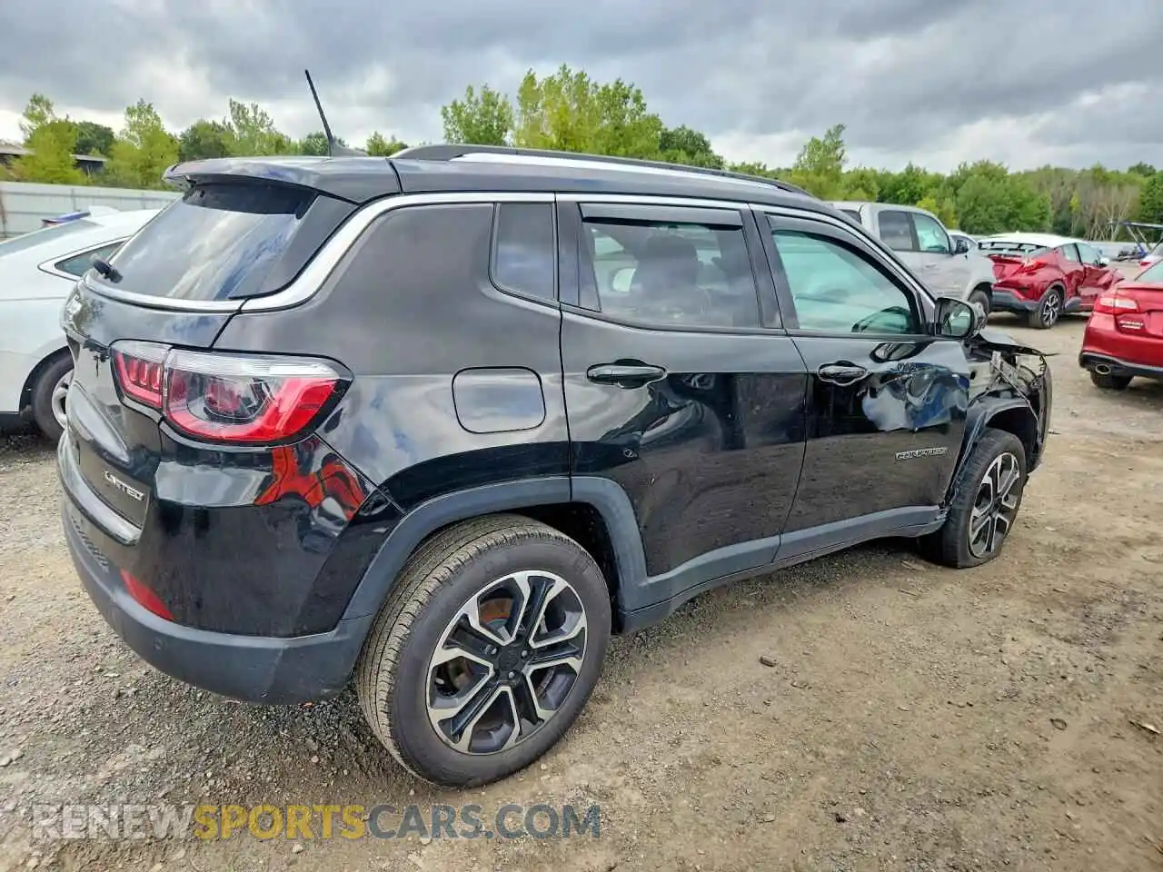 3 Photograph of a damaged car 3C4NJDCB5NT105487 JEEP COMPASS 2022