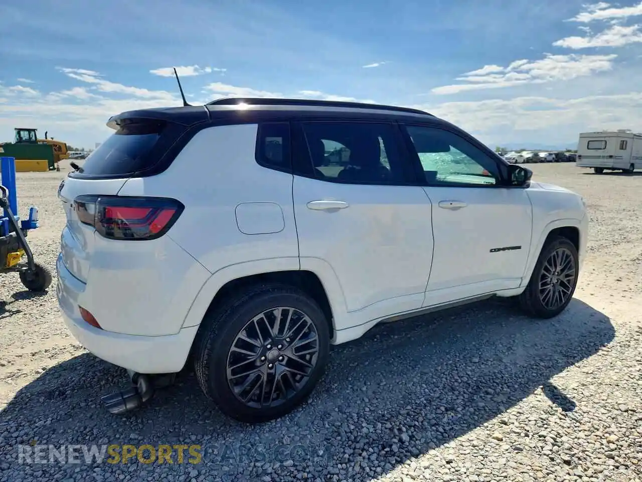3 Фотография поврежденного автомобиля 3C4NJDCB6NT231261 JEEP COMPASS 2022