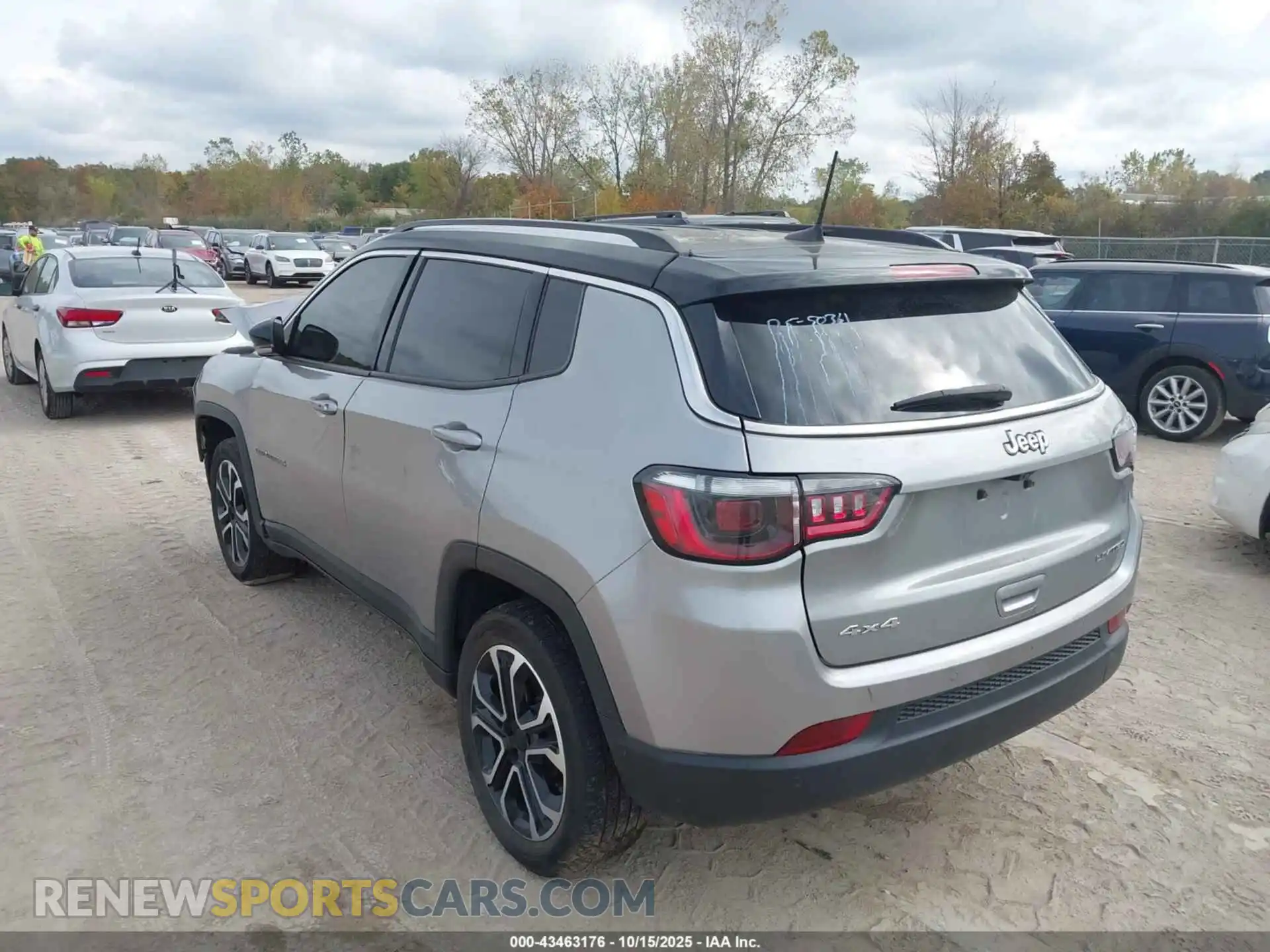 3 Photograph of a damaged car 3C4NJDCB7NT112019 JEEP COMPASS 2022