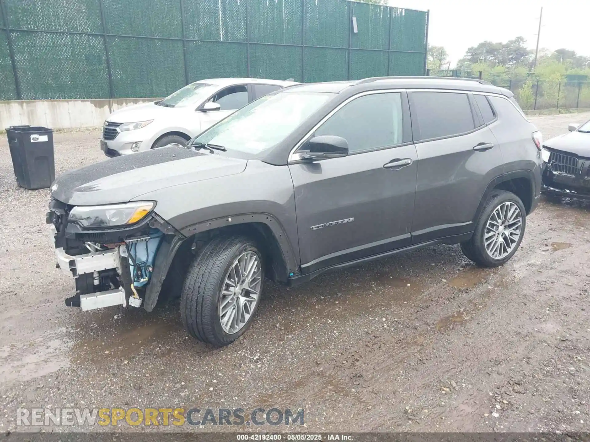 2 Photograph of a damaged car 3C4NJDCB7NT141939 JEEP COMPASS 2022