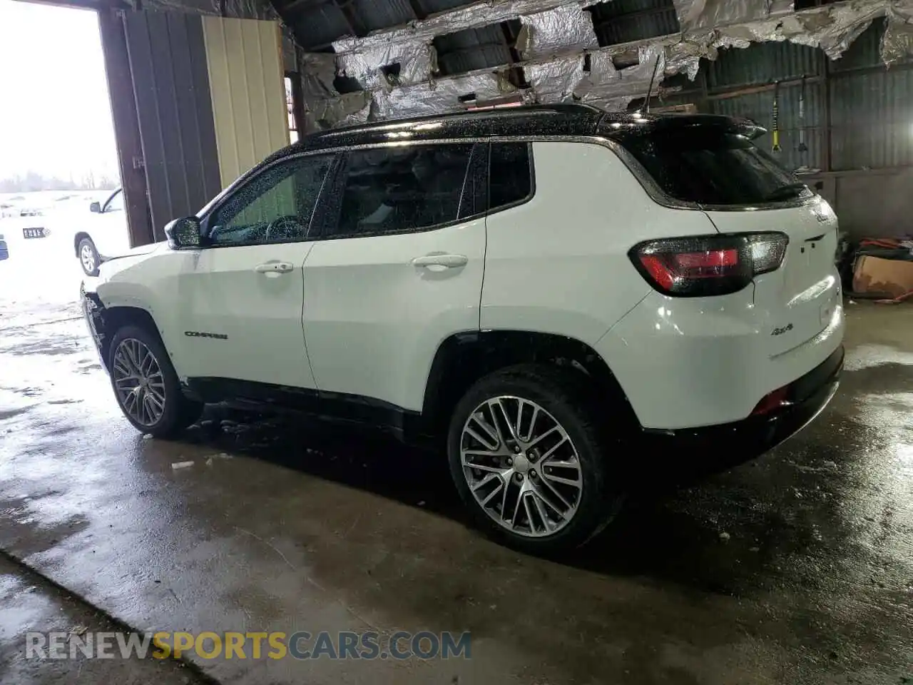 2 Photograph of a damaged car 3C4NJDCB7NT181308 JEEP COMPASS 2022