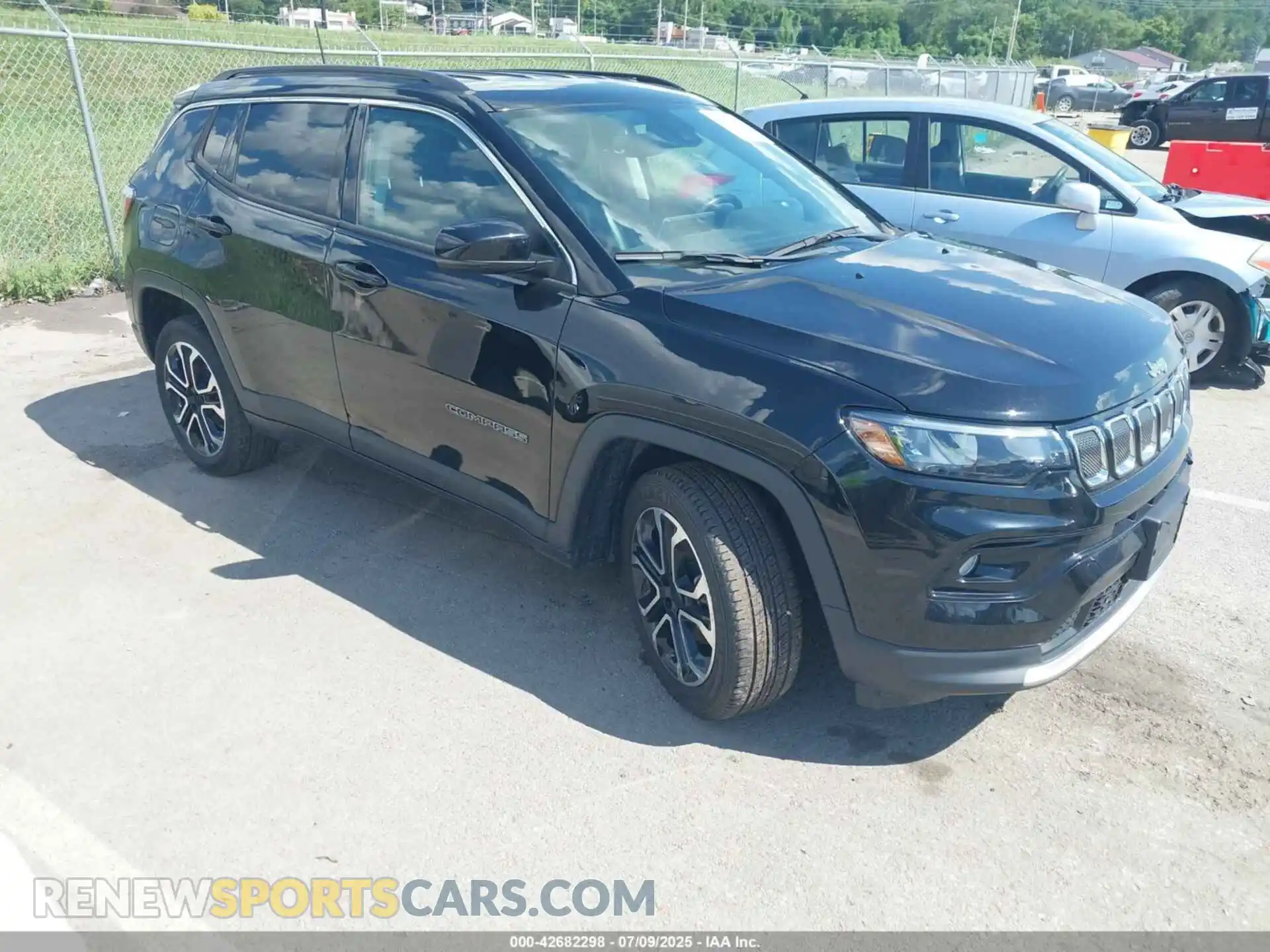 1 Фотография поврежденного автомобиля 3C4NJDCB7NT231303 JEEP COMPASS 2022