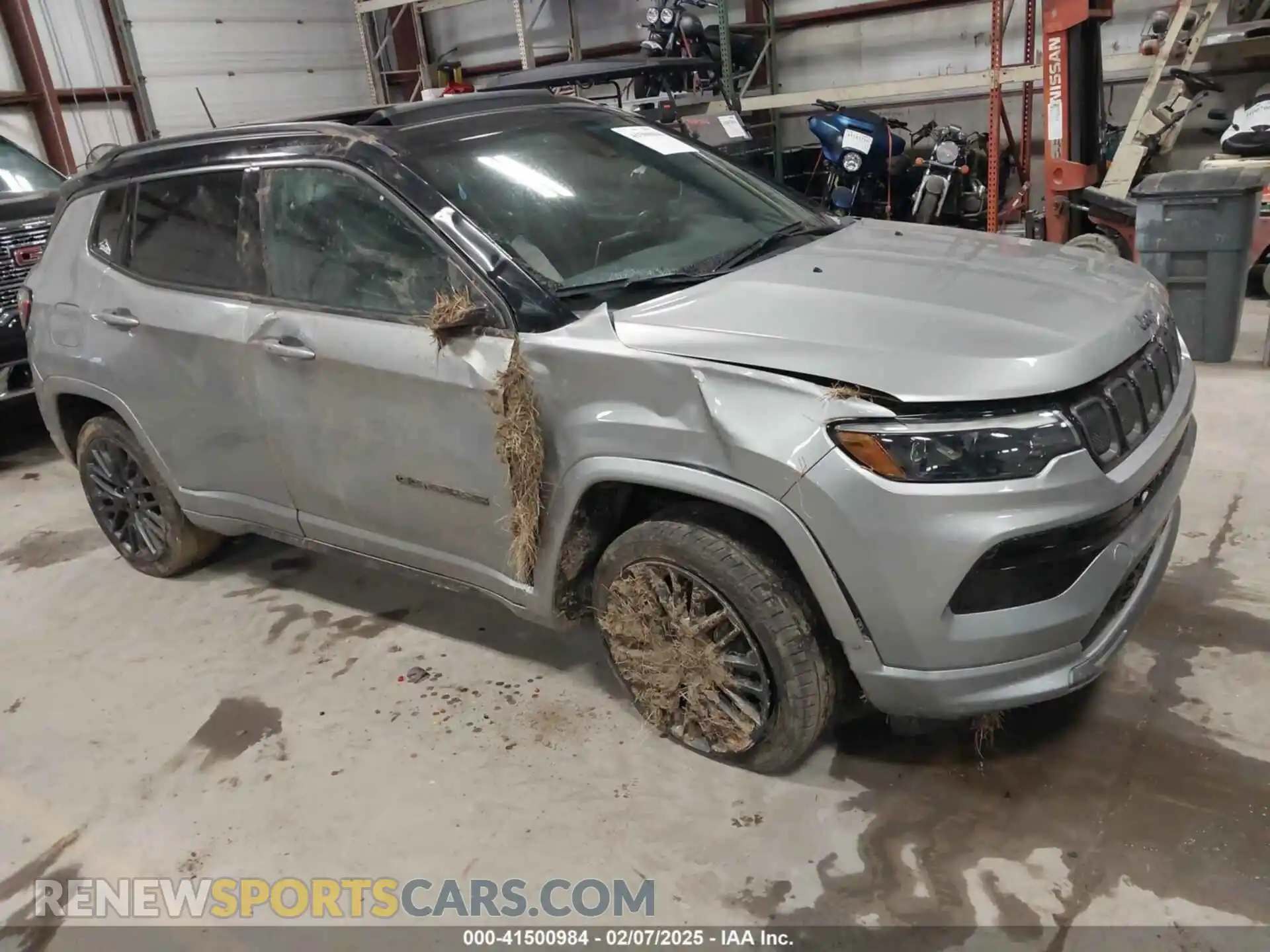 1 Photograph of a damaged car 3C4NJDCB8NT109002 JEEP COMPASS 2022