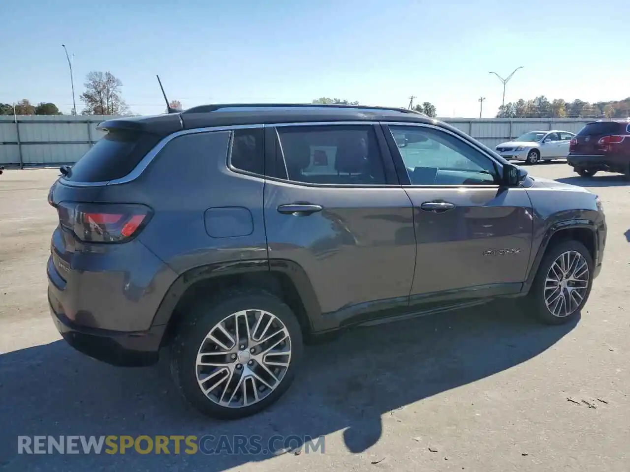 3 Photograph of a damaged car 3C4NJDCB9NT141487 JEEP COMPASS 2022