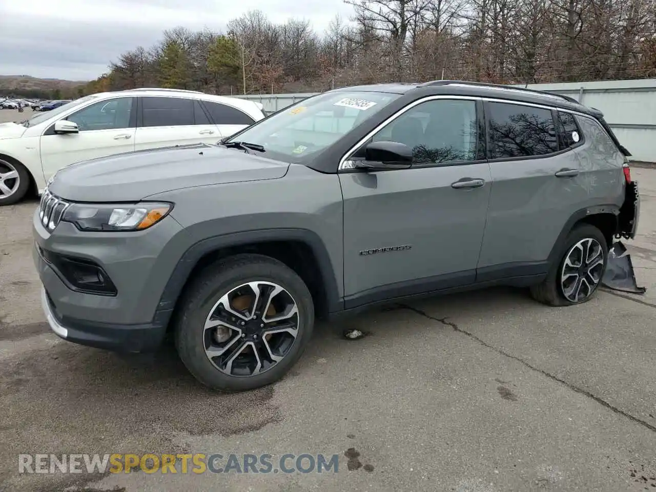 1 Photograph of a damaged car 3C4NJDCB9NT169032 JEEP COMPASS 2022
