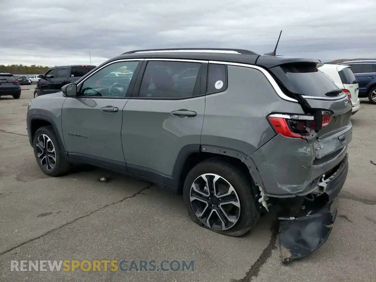 2 Photograph of a damaged car 3C4NJDCB9NT169032 JEEP COMPASS 2022