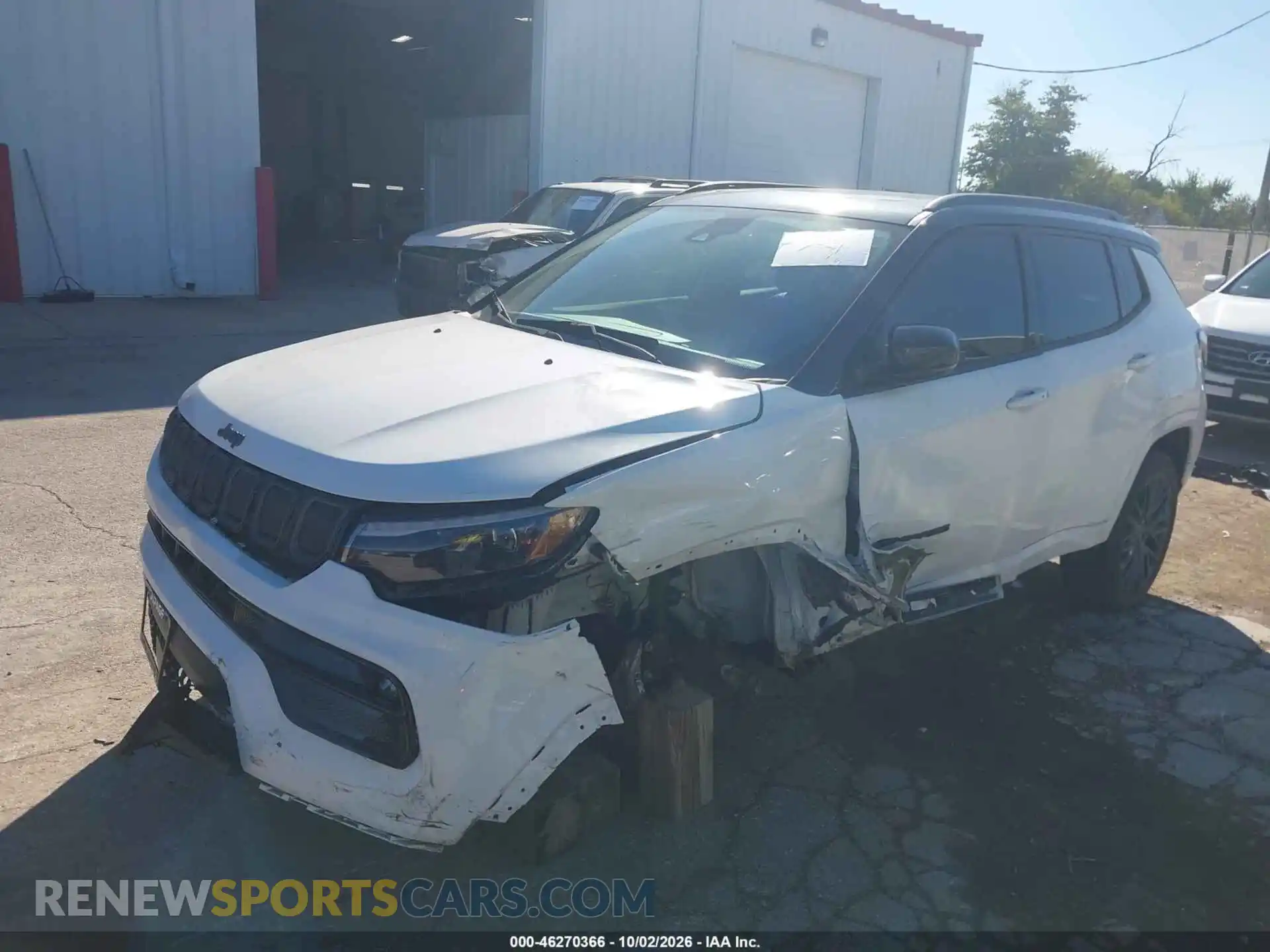 2 fotografías del automóvil dañado 3C4NJDCB9NT192973 JEEP COMPASS 2022